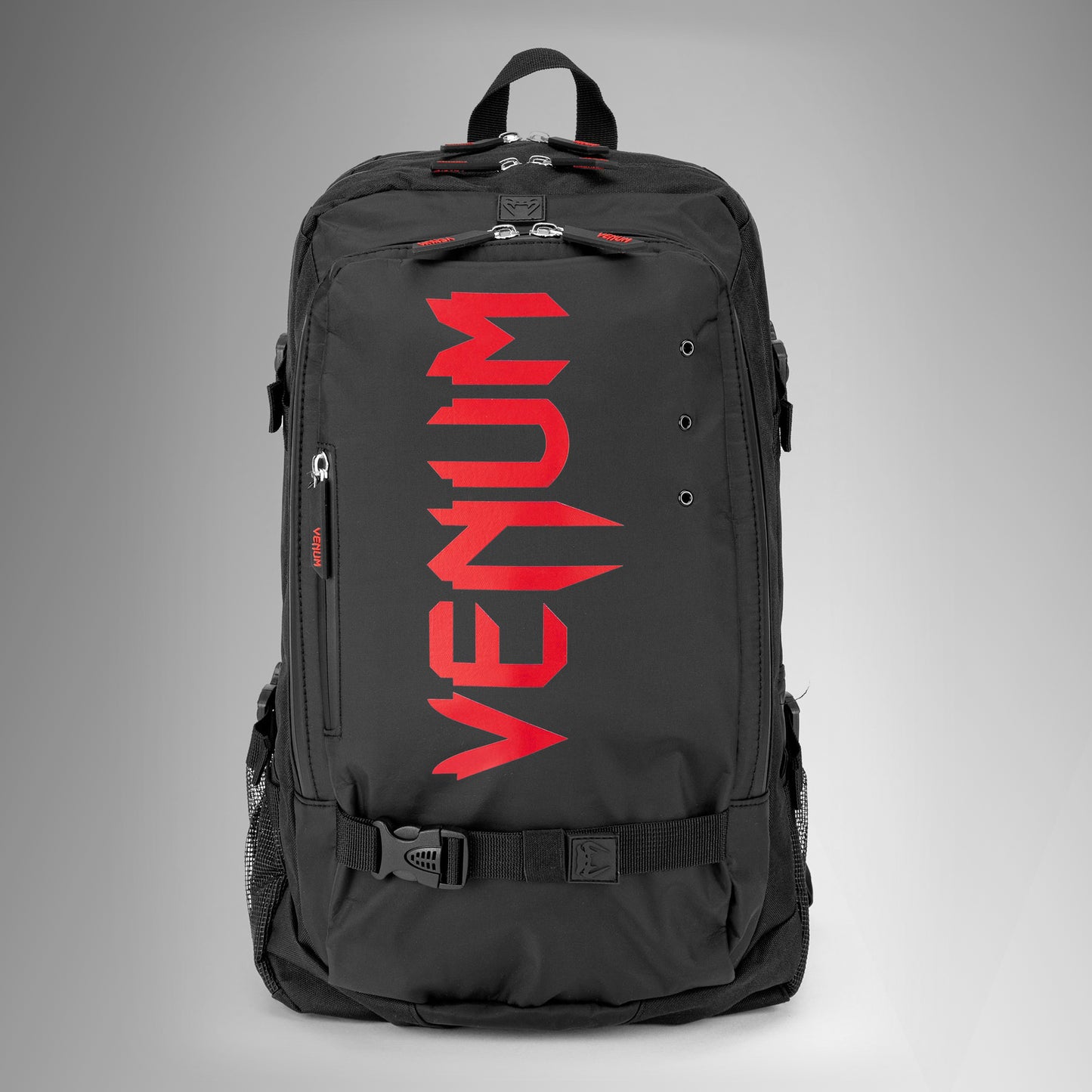Venum Challenger Pro Evo Rucksack (20-25L) – Schwarz/Rot