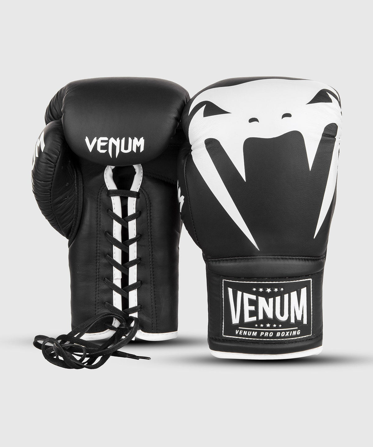 Venum Giant 2.0 professionelle Boxhandschuhe - MIT SCHNÜRUNG - Schwarz/Weiß