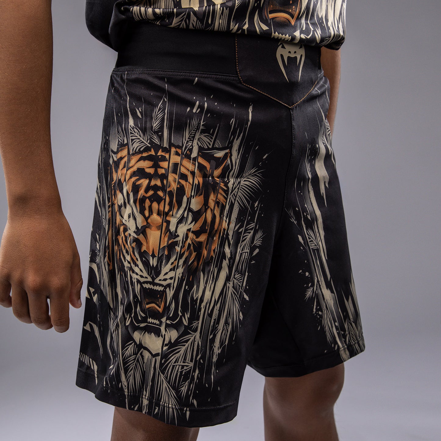 Venum Tiger Kinder Kampfshorts - Schwarz/Neonorange