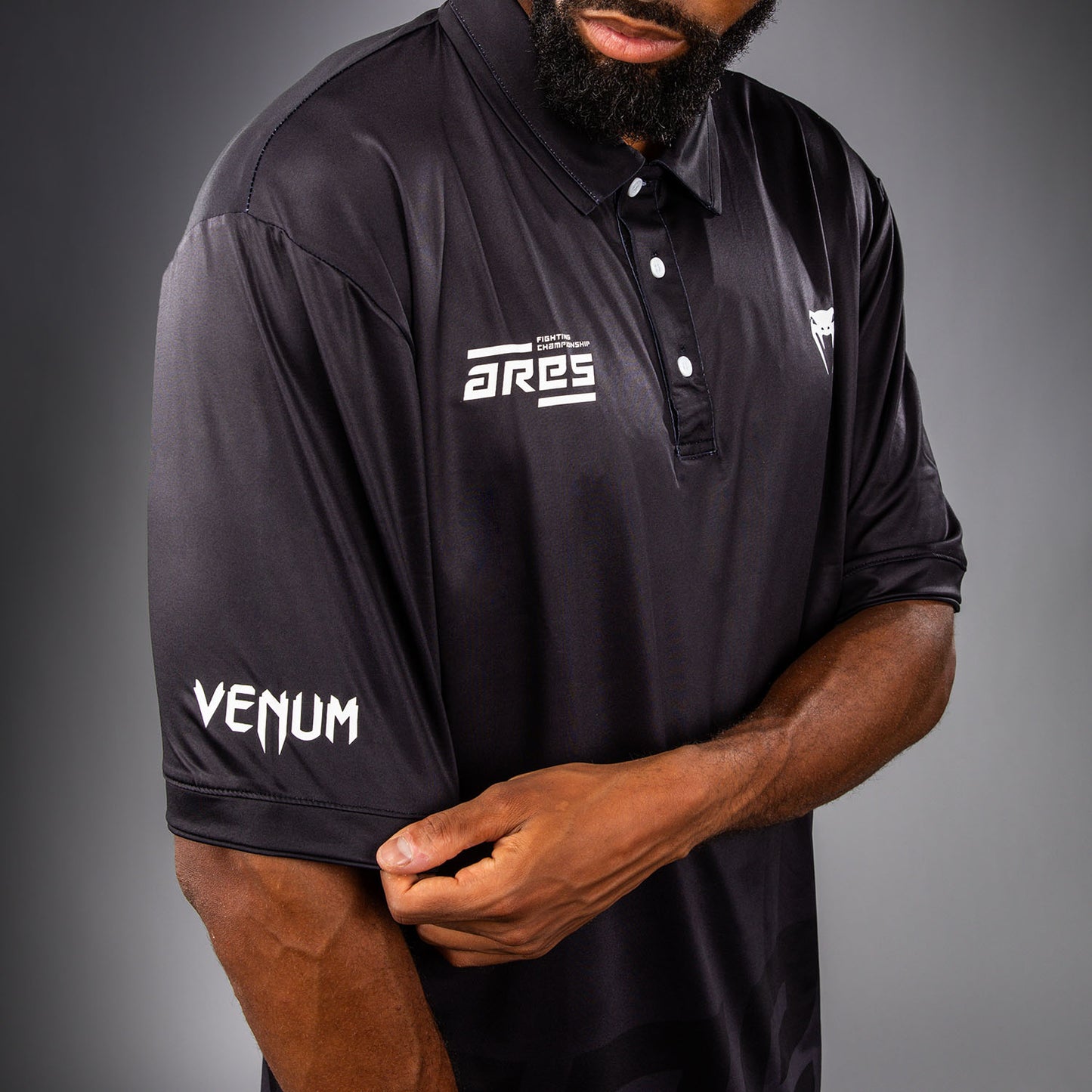 Venum x Ares Poloshirt – Schwarz