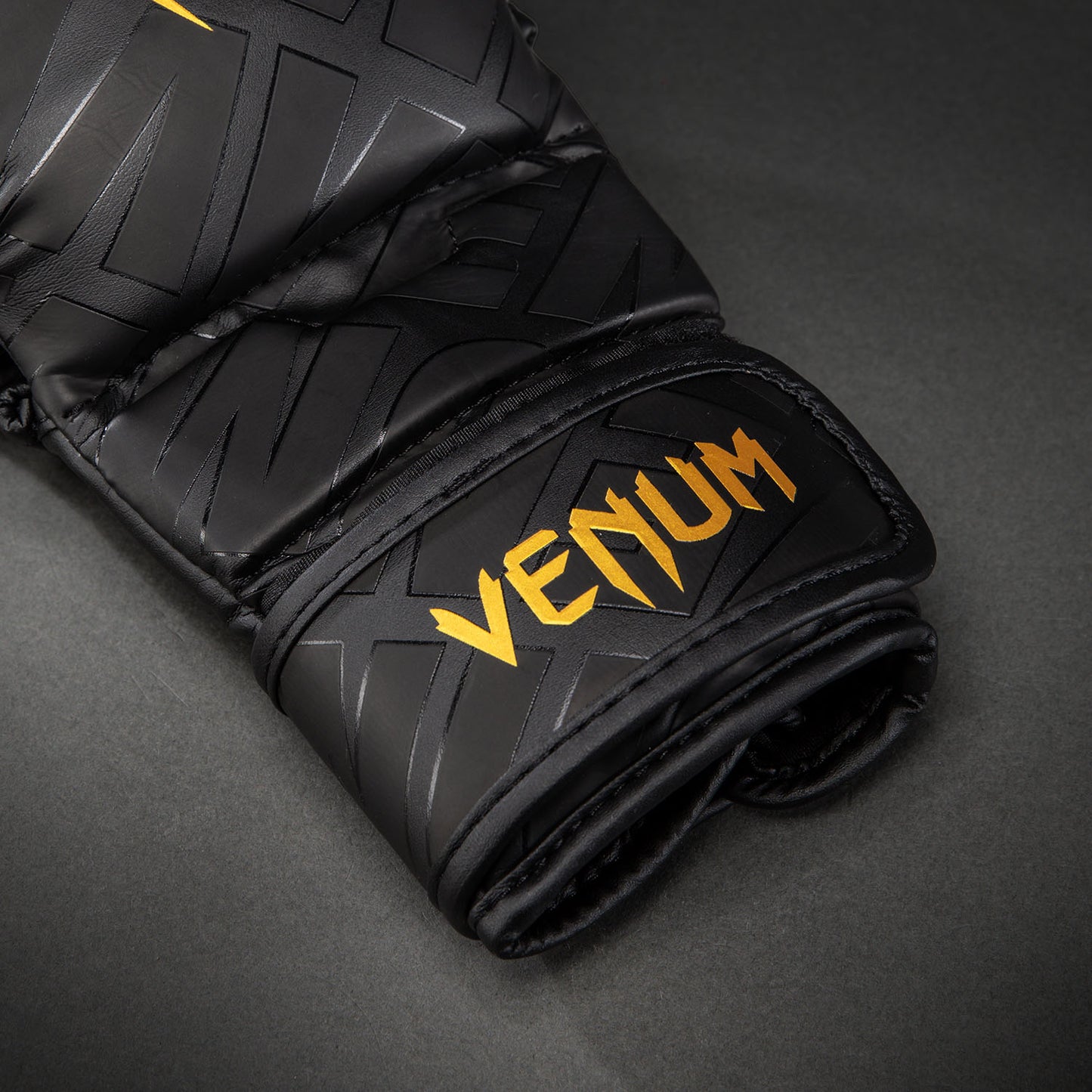 Venum Contender 1.5 XT 3D Sparringhandschuhe - Schwarz/Gold