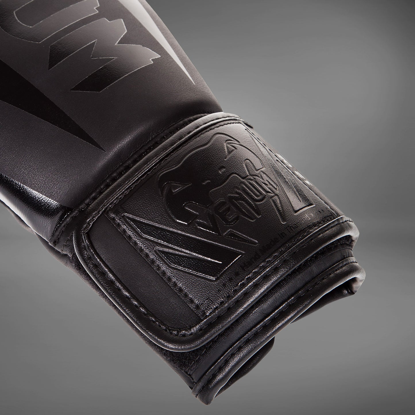 Gants de Boxe Venum Elite - Noir