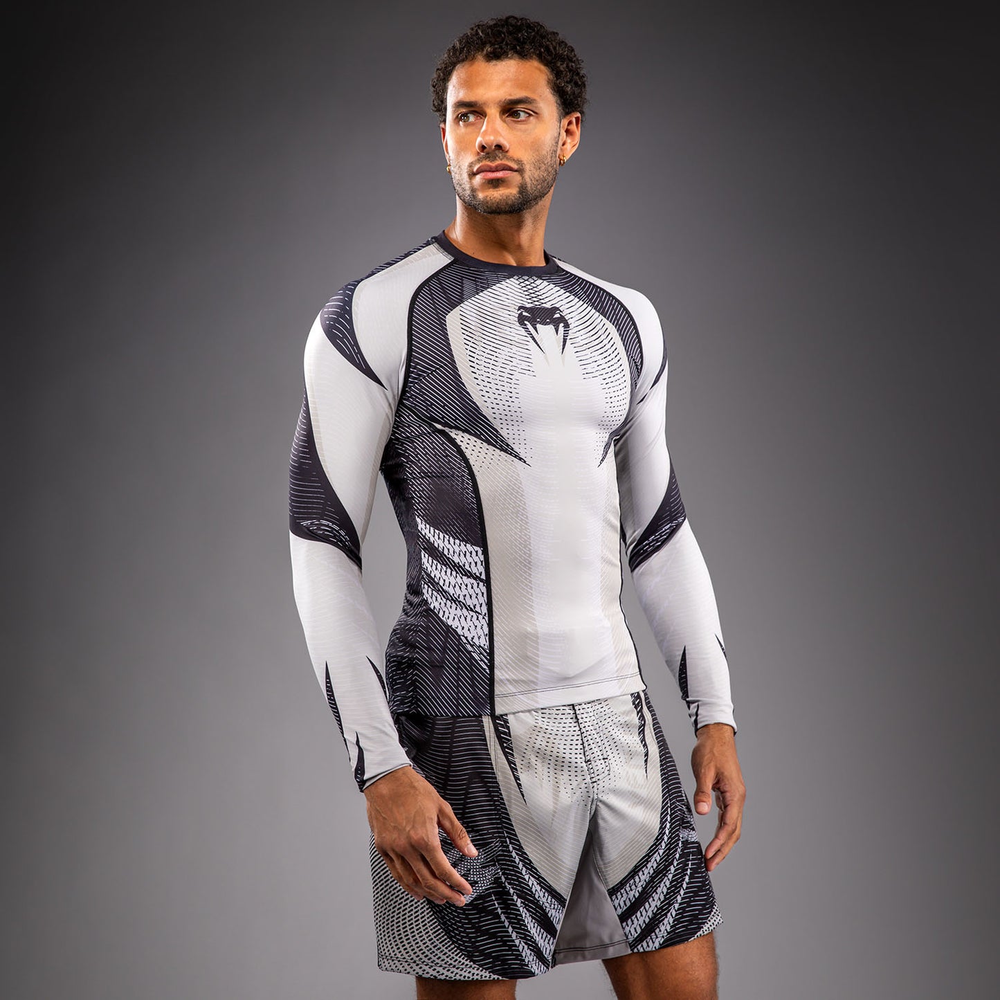 Venum Galactic 3.0 Langarm Rashguard - Cremeweiß/Schwarz