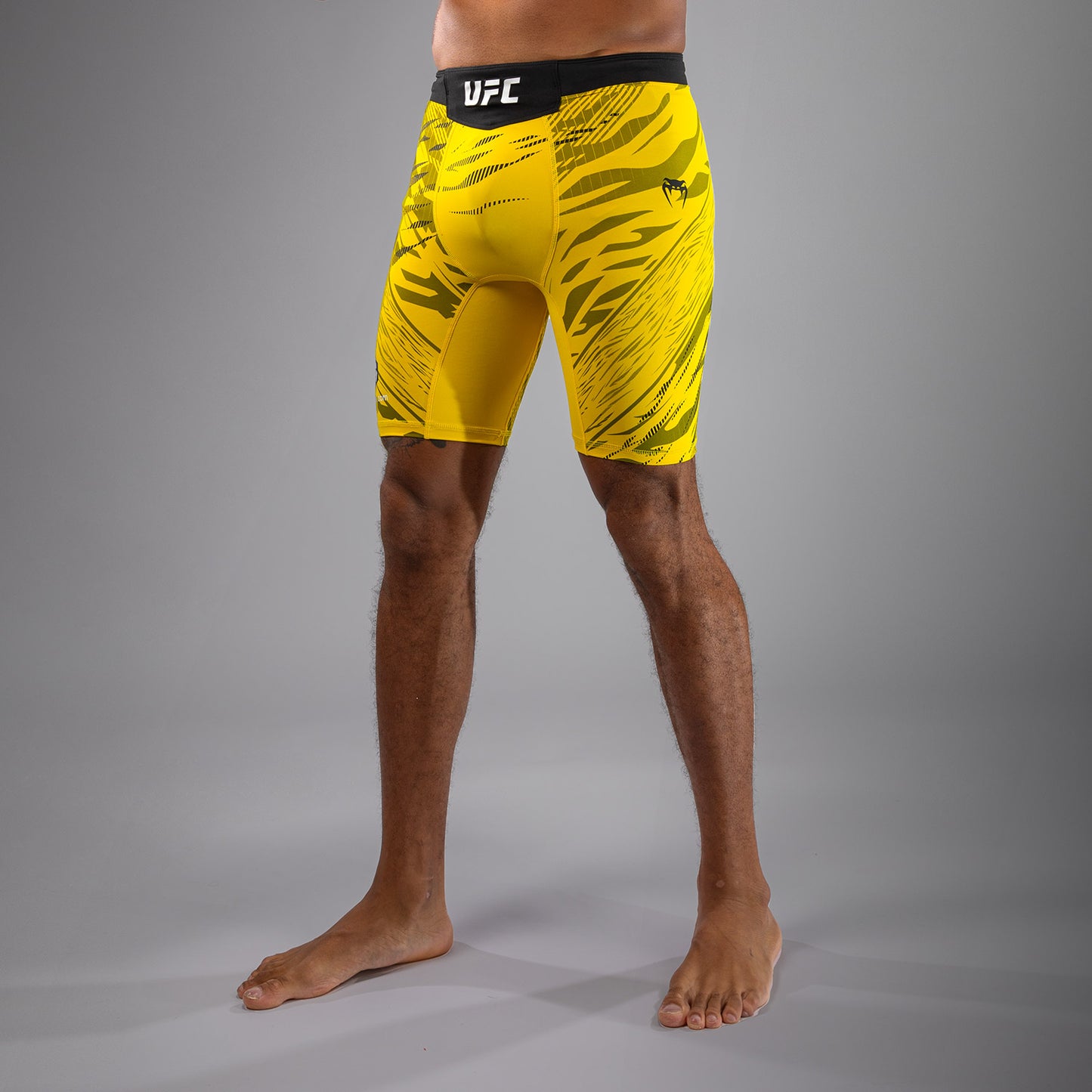 UFC Fusion by Venum Authentic Fight Night Herren Vale Tudo Short - Gelb