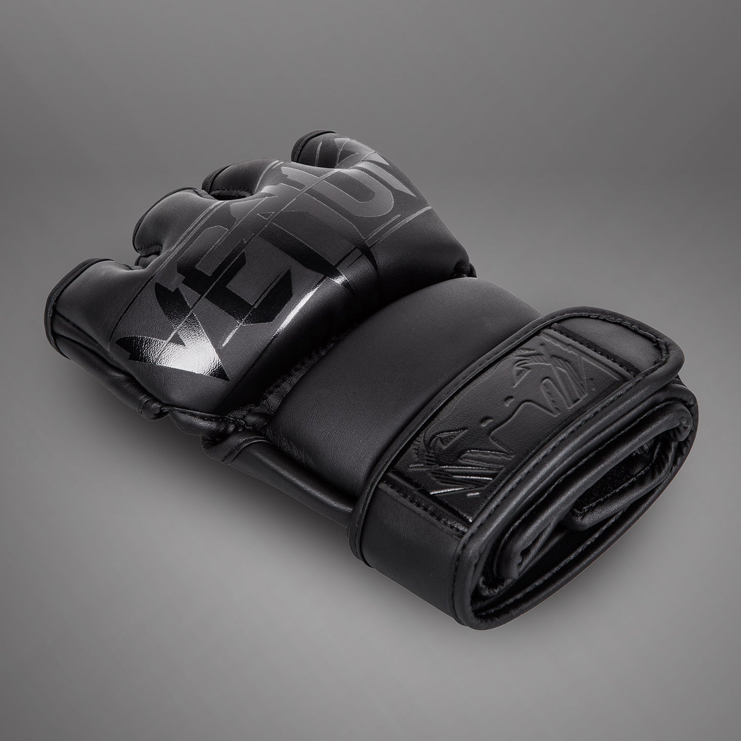 Venum Undisputed 2.0 MMA Handschuhe - Matt/Schwarz