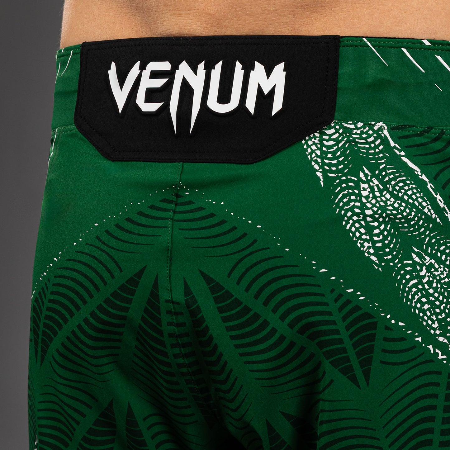 UFC Zenith by Venum Authentic Fight Night Kurze Passform Fight Short Herren Personalisiert - Grün