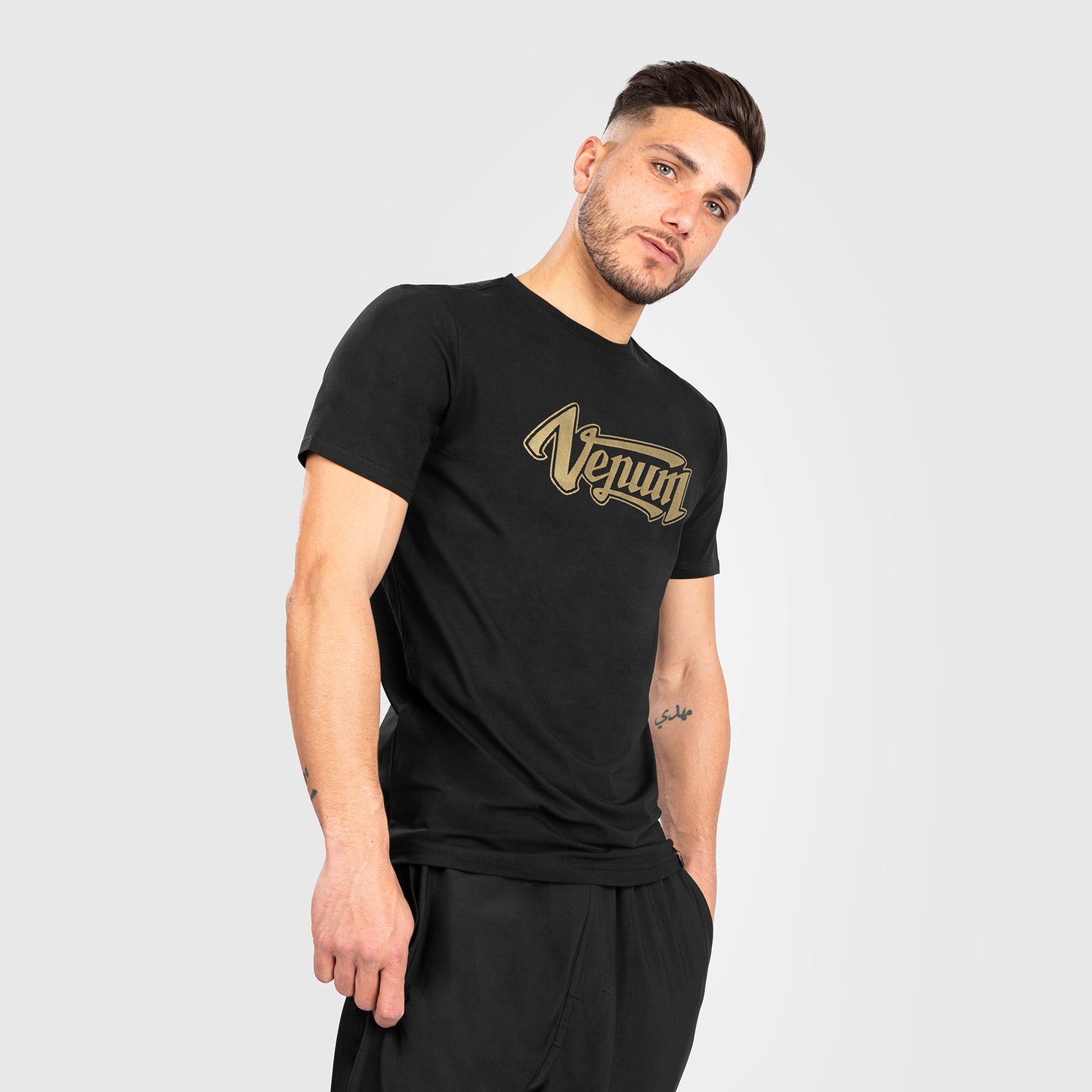 Venum Absolute 2.0 T-Shirt – Angepasste Passform – Schwarz/Gold