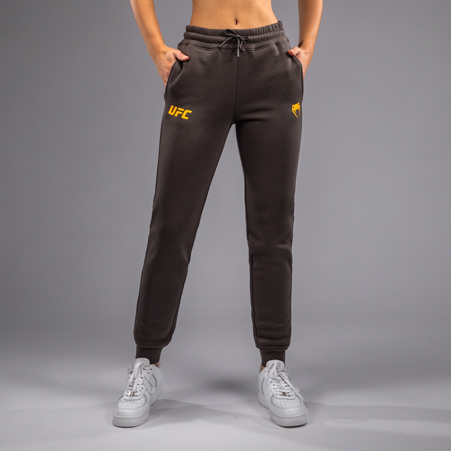 UFC Fusion by Venum Fight Week Damen Baumwollhose - Solid Erdiges Braun