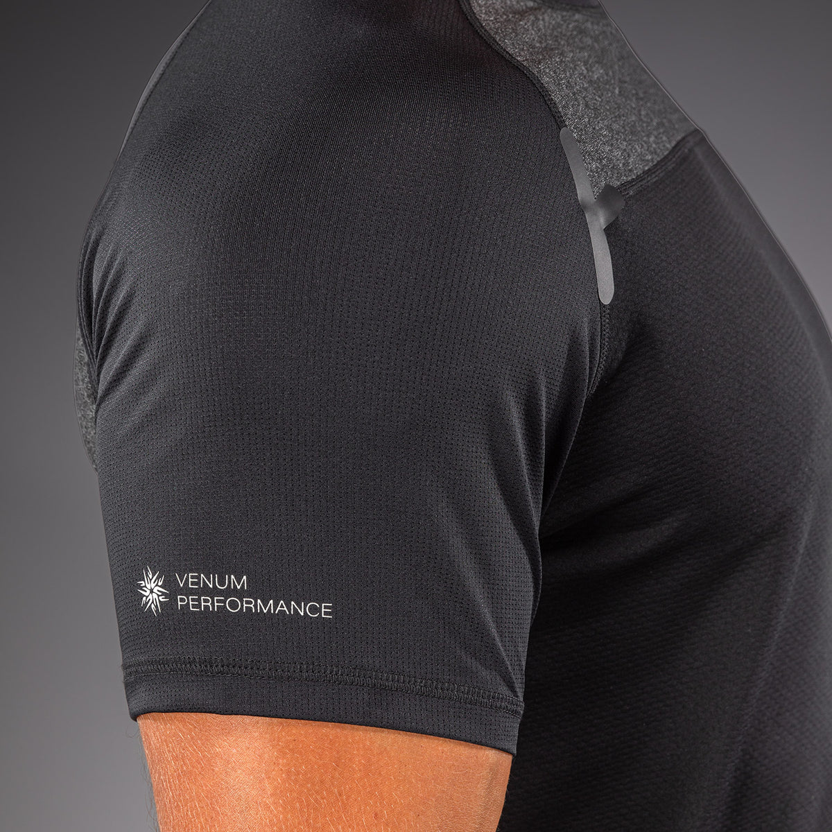 Venum G-Fit Scale Dry-Tech-T-Shirt - Schwarz