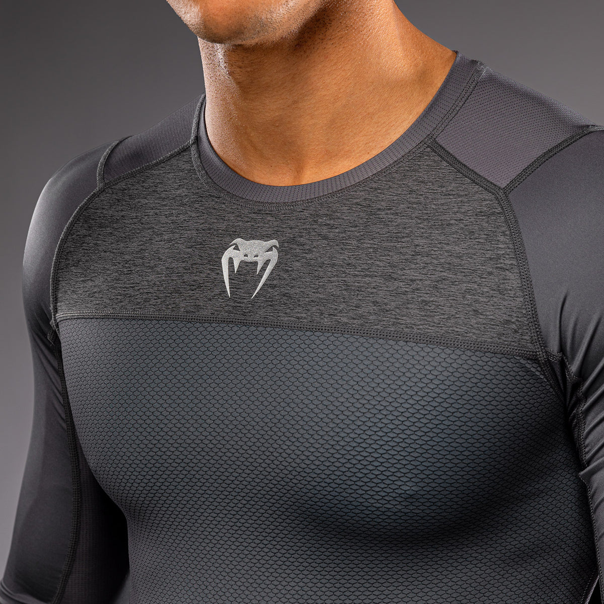 Venum G-Fit Scale Langarm-Rashguard - Grau
