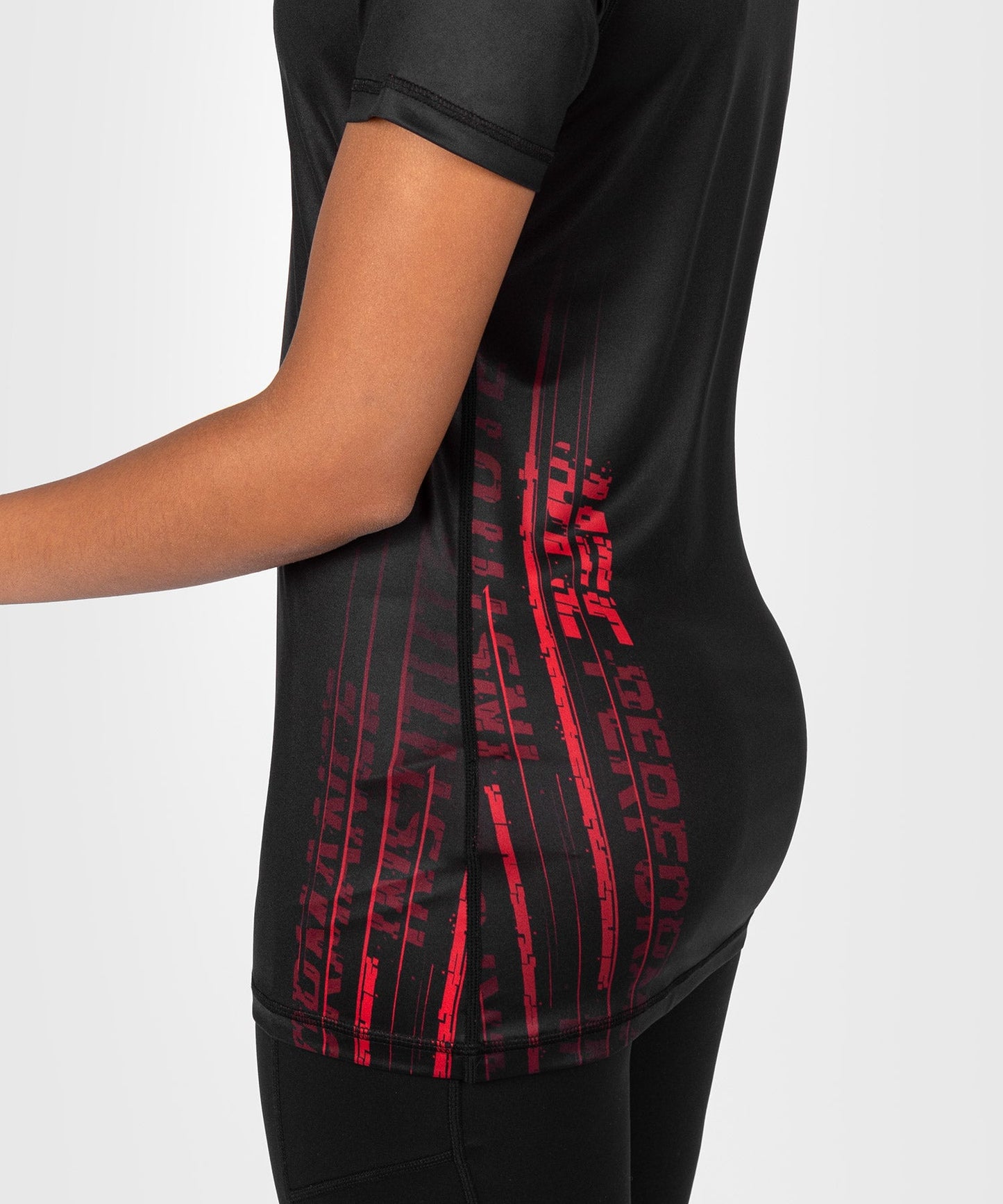 UFC Venum Performance Institute 2.0 Dry-Tech T-shirt für Frauen - Schwarz/Rot