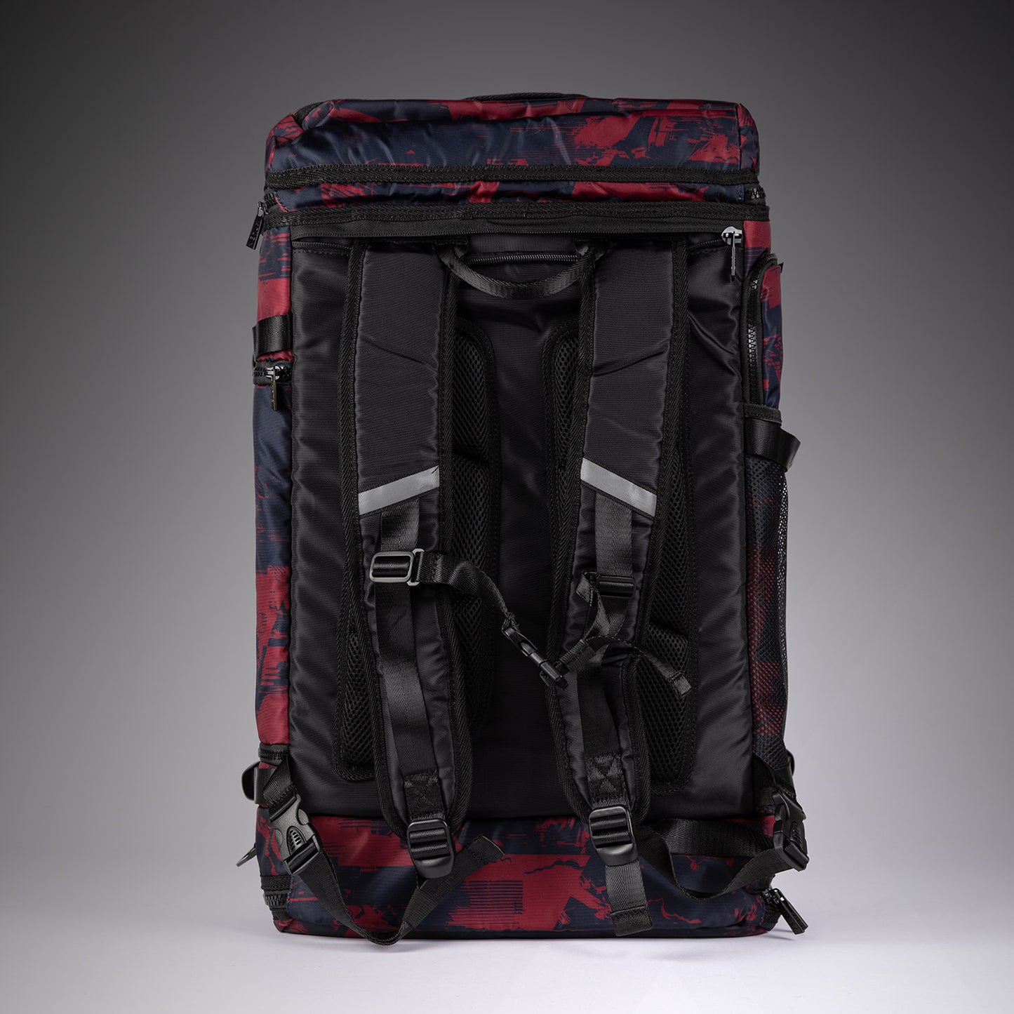 UFC Zenith by Venum Authentic Fight Week Sporttasche - Burgunder