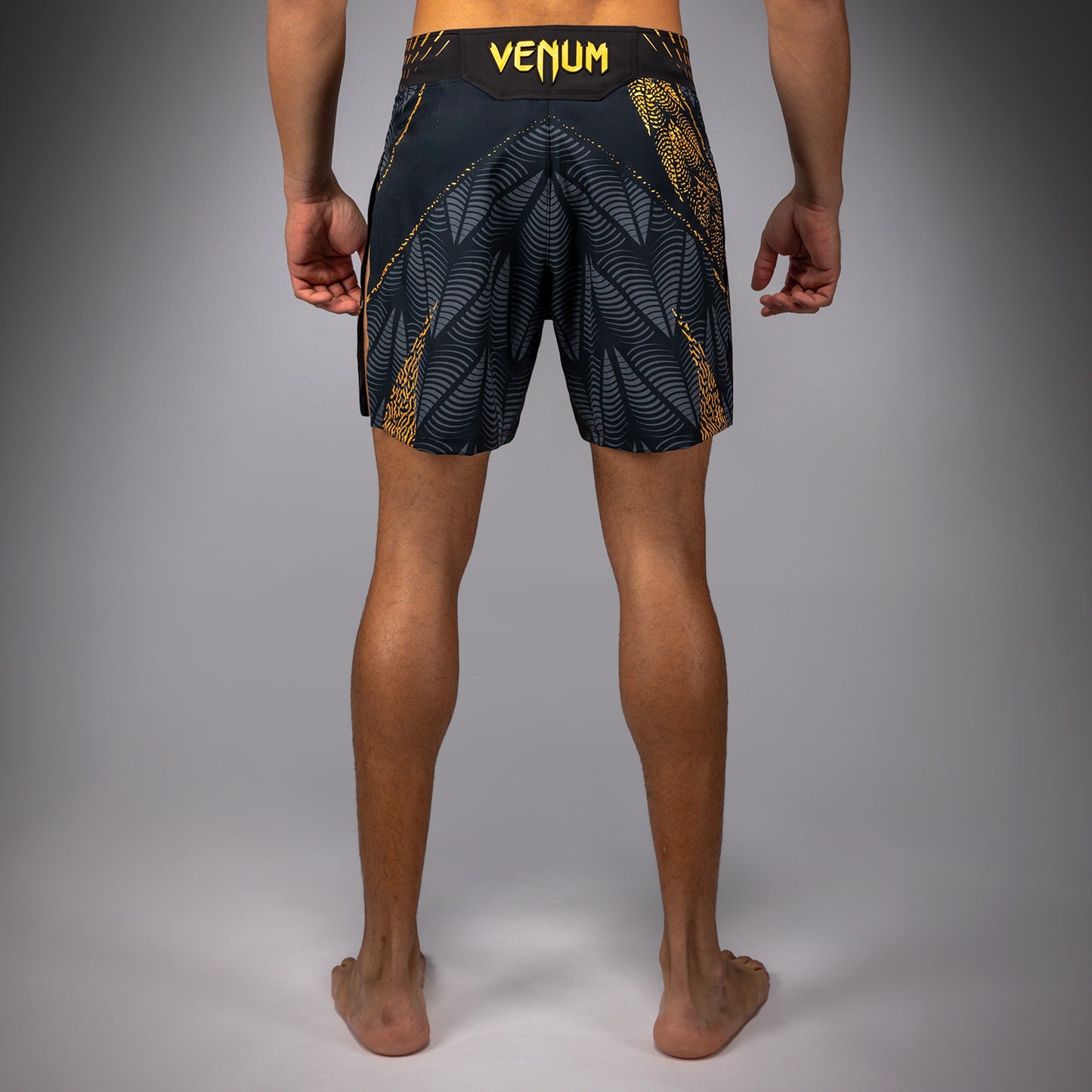 UFC Zenith by Venum Authentic Fight Night Gladiator Fight Short Herren - Champion