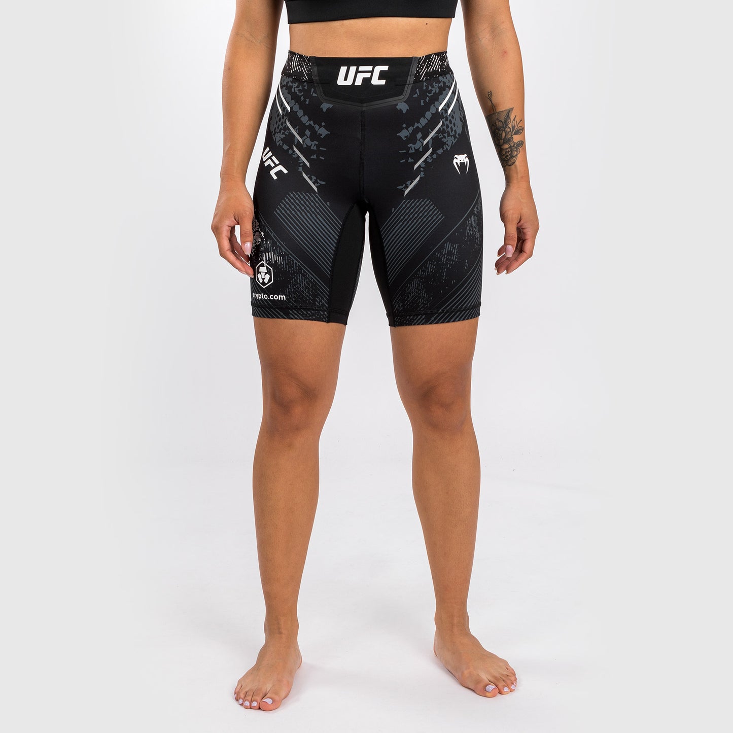 UFC Adrenaline by Venum Authentic Fight Night Vale Tudo Short für Frauen - Lange Passform - Schwarz