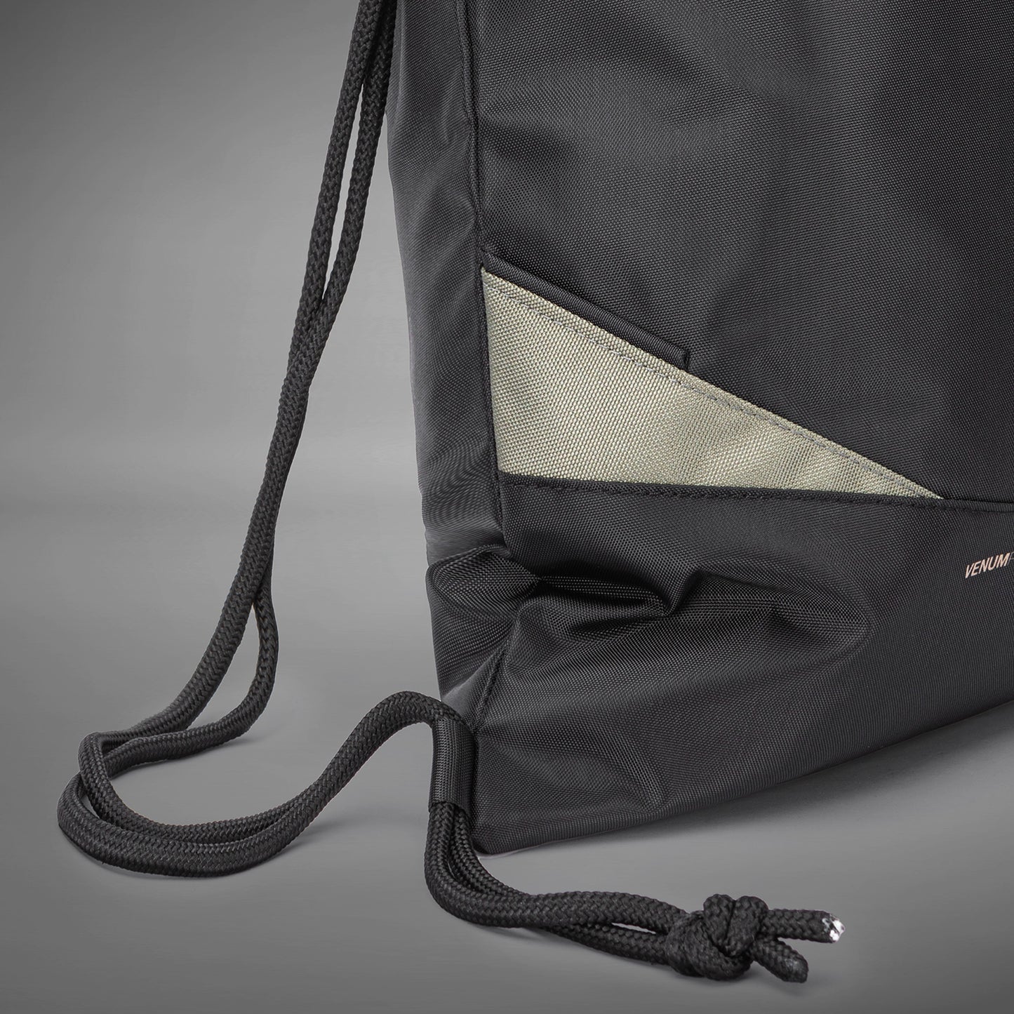 Venum Evo 2 Drawstring Bag (15-20L) – Schwarz/Khaki