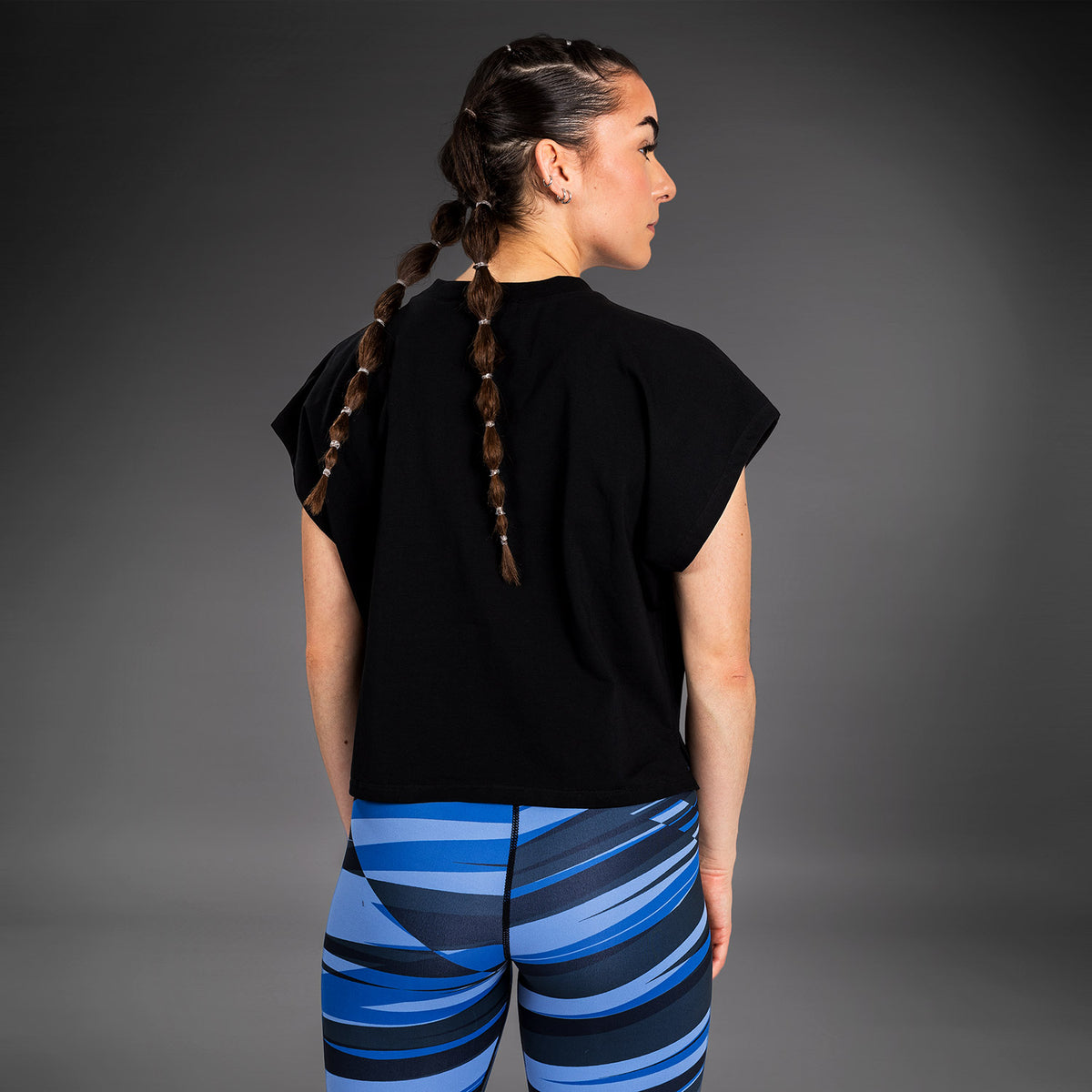 Venum Abyss Frauen Cropped T-Shirt - Tiefes Schwarz
