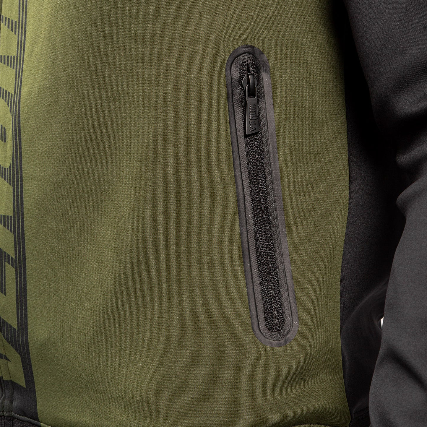 Venum Club 212 Track Jacket - Khaki/Schwarz
