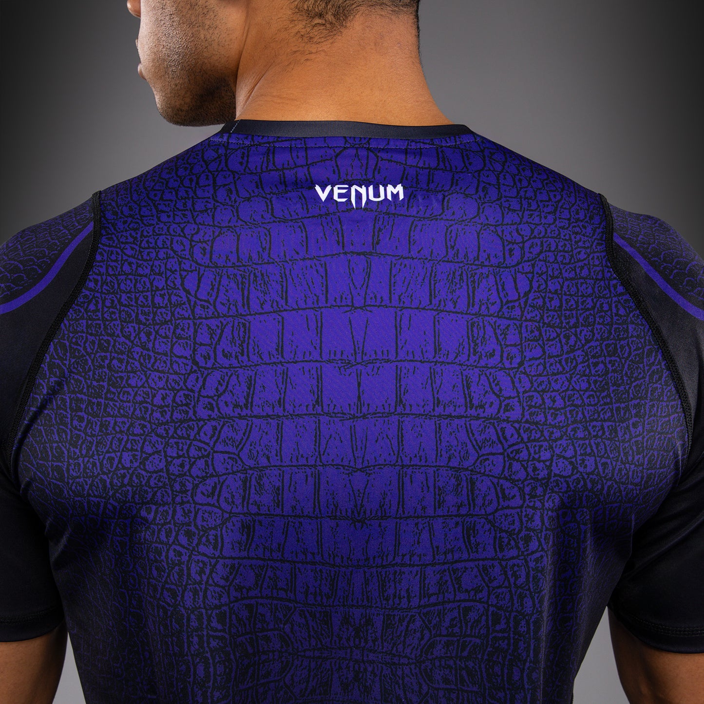 Venum x TEKKEN 8 Dry-Tech T‑Shirt - Kazuya - Schwarz/Lila