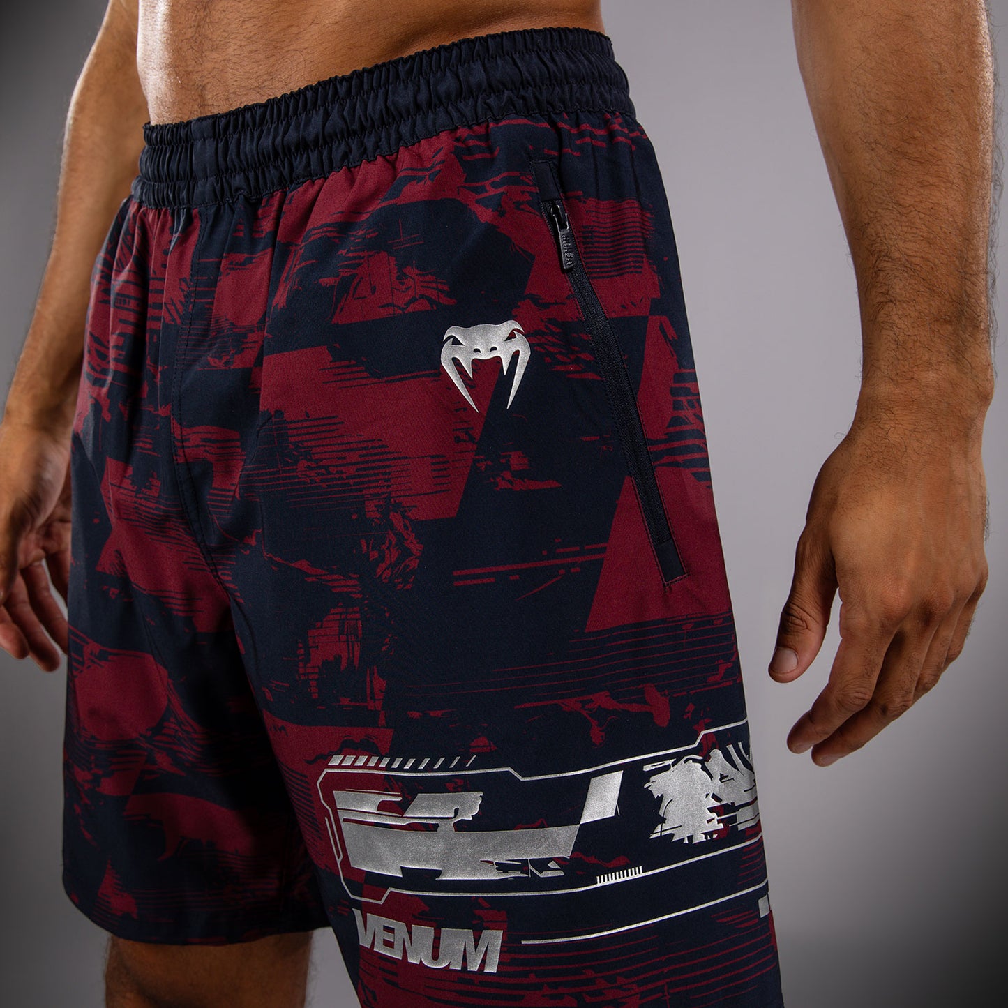 UFC Zenith by Venum Authentic Fight Week Performance Short Herren - Marineblau/Burgunderrot/Silber