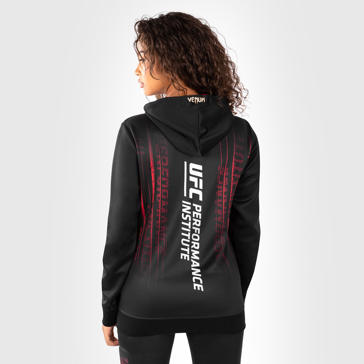 UFC Venum Performance Institute 2.0 Zip Hoodie für Frauen - Schwarz/Rot