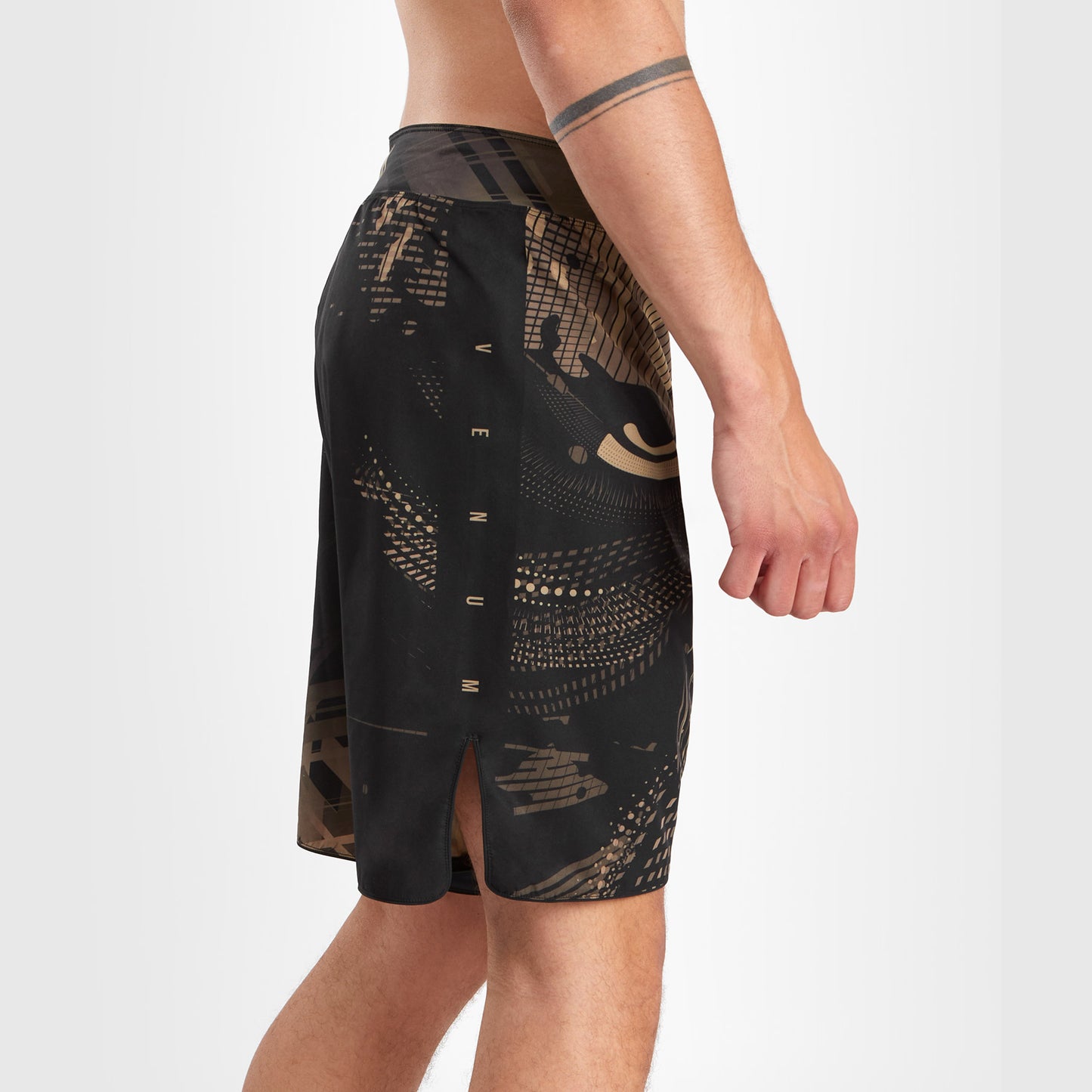 Venum Gorilla Jungle Kampfshorts - Schwarz/Sand