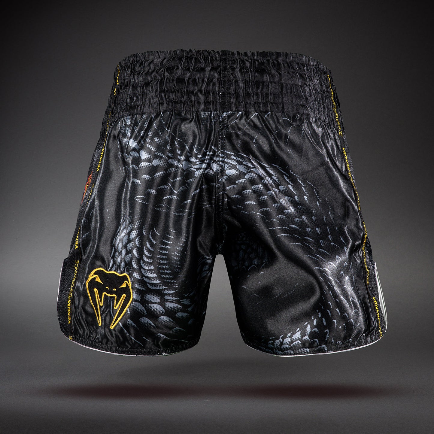 Venum Matupa Muay-Thai-Shorts - Schwarz/Grau/Gold