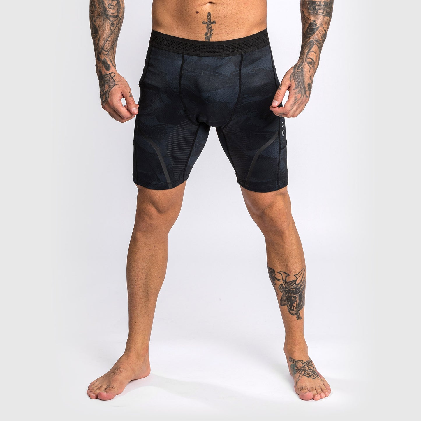 Vale Tudo Venum Electron 3.0 Shorts - Schwarz
