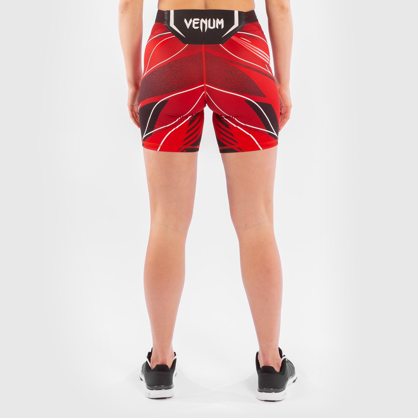 UFC Venum Authentic Fight Night Damen Vale Tudo Shorts - Long Fit - Rot