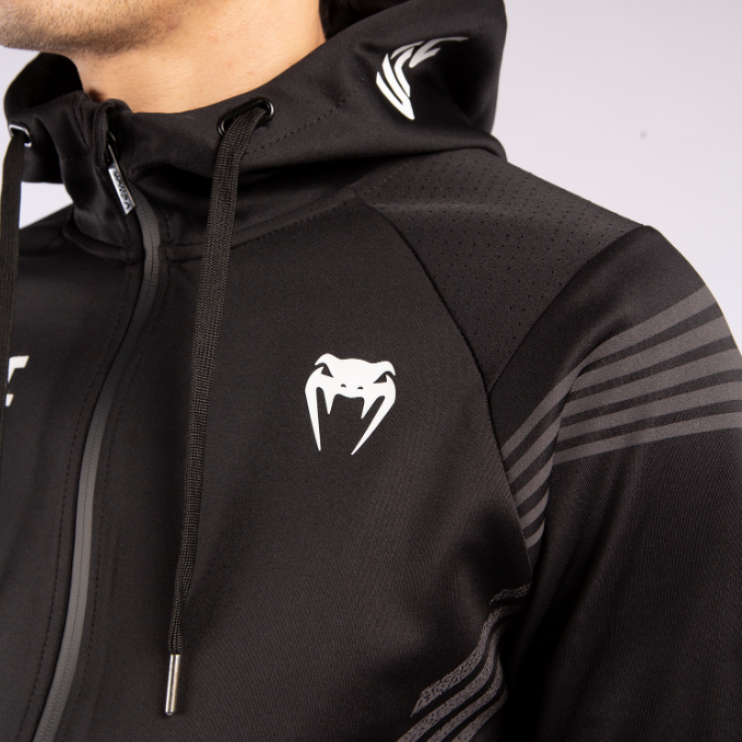 UFC Venum Pro Line Herren Hoodie - Schwarz