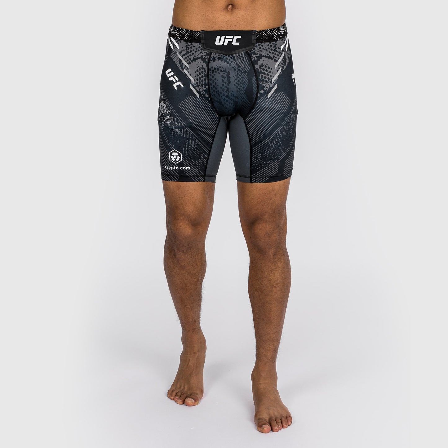 UFC Adrenaline by Venum Authentic Fight Night Short Vale Tudo für Männer - Schwarz