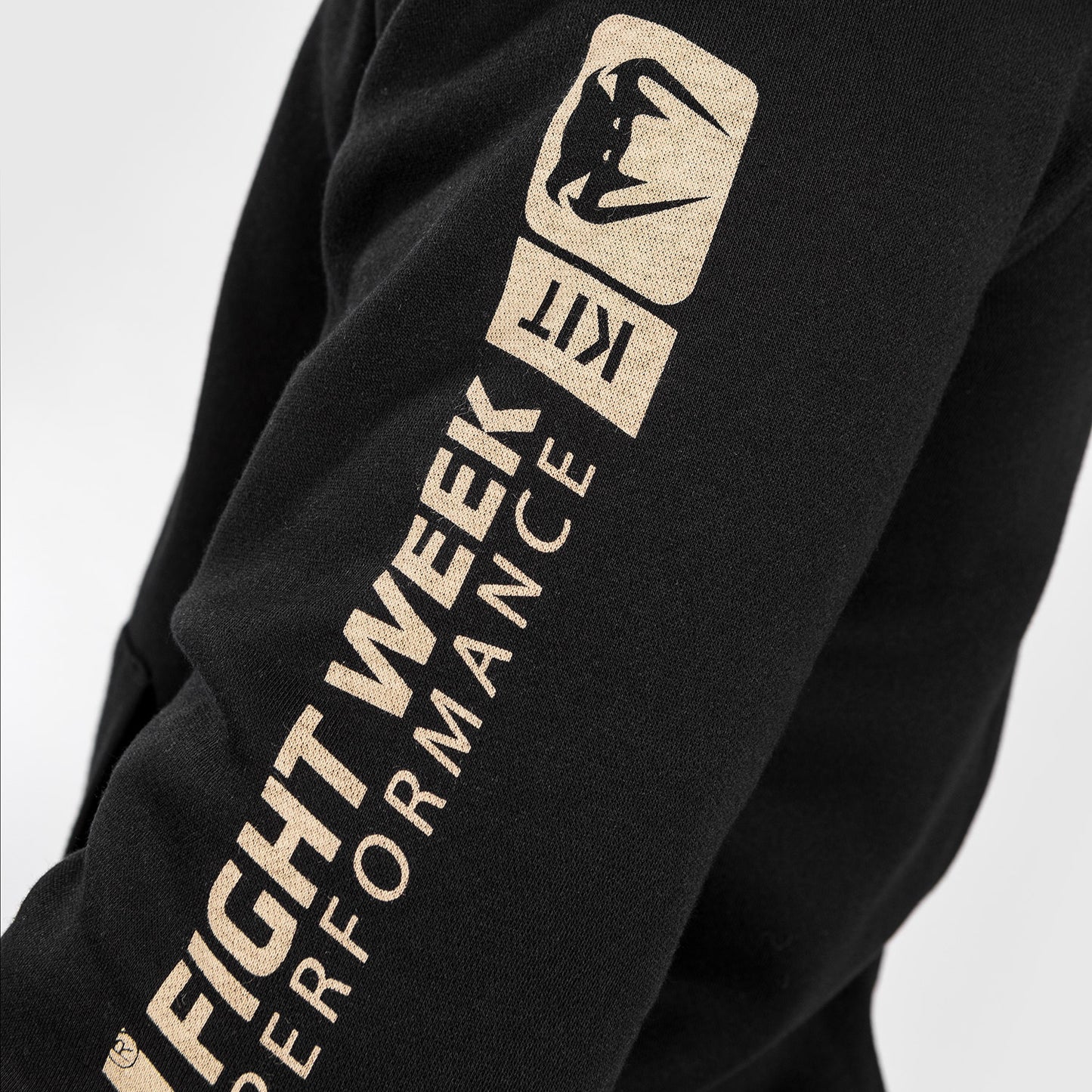 UFC Adrenaline by Venum Fight Week Herren Pullover Hoodie - Schwarz