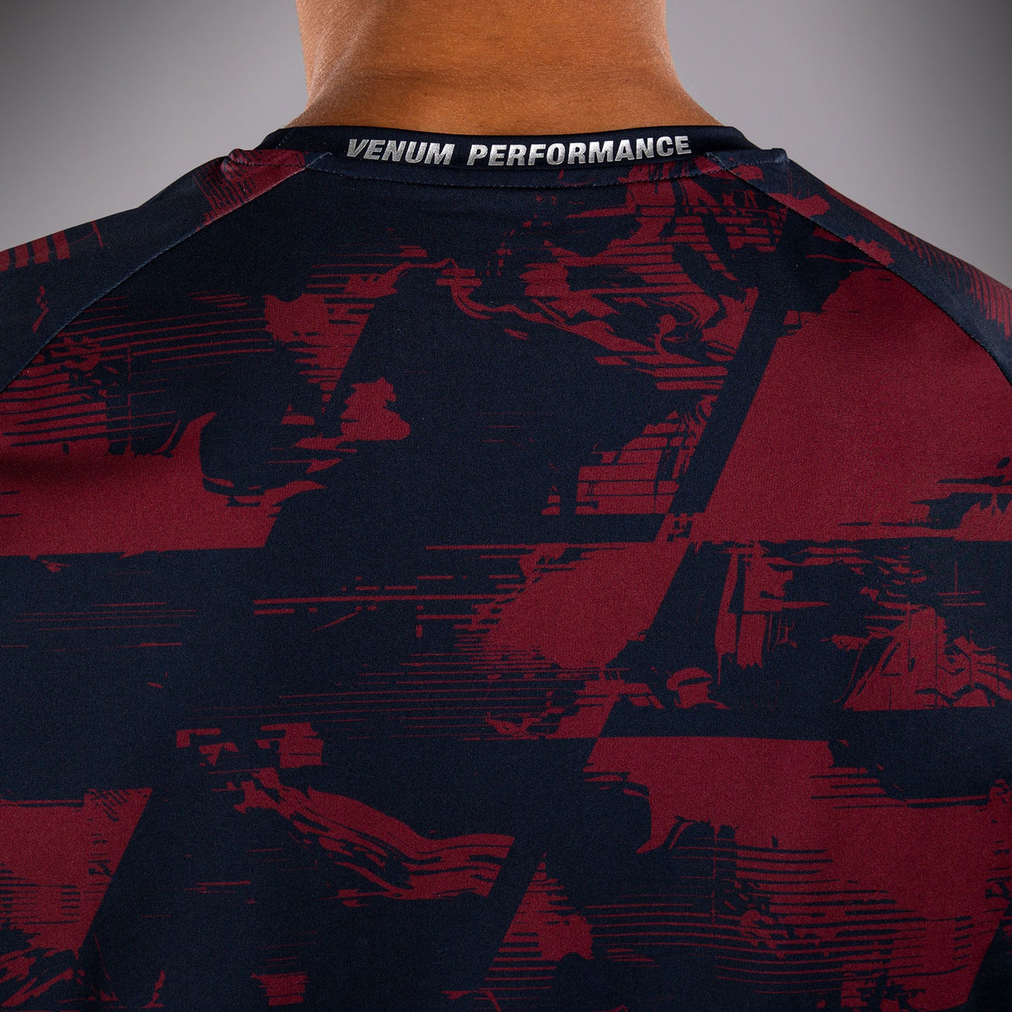 UFC Zenith by Venum Authentic Fight Week Performance Kurzarm T-Shirt Herren - Marineblau/Burgunderrot/Silber