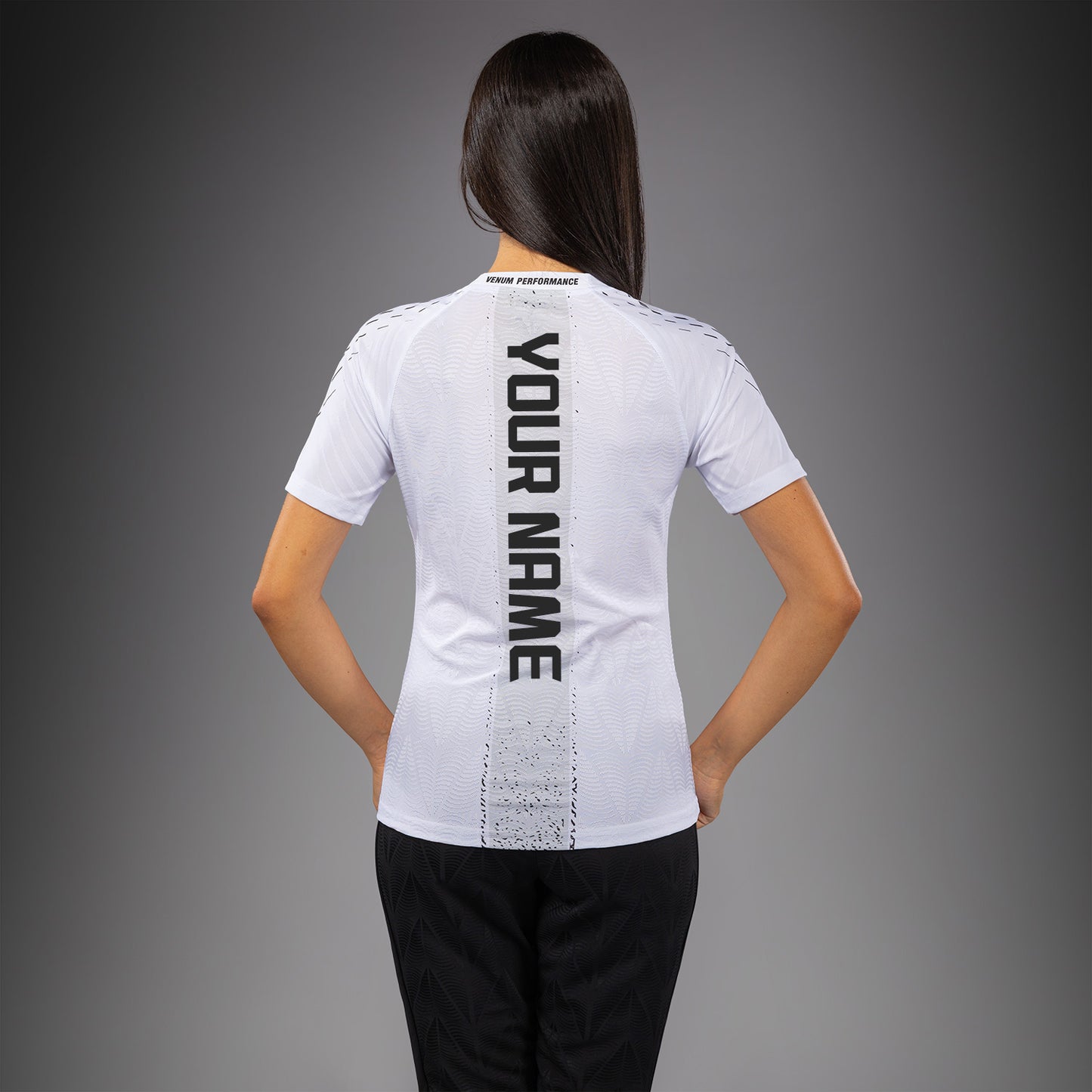 UFC Zenith by Venum Authentic Fight Night Offizielles Walkout-Trikot Damen Personalisiert - Weiß