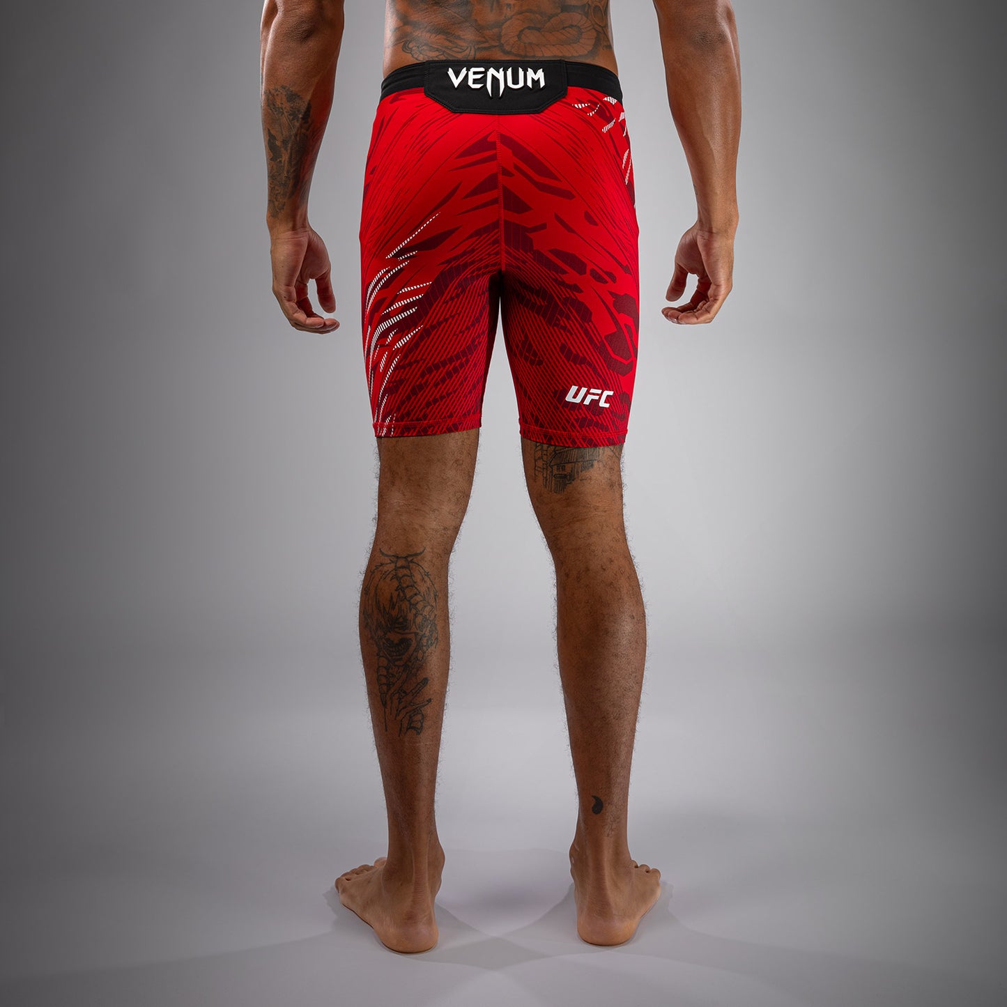 UFC Fusion by Venum Authentic Fight Night Herren Vale Tudo Short - Rot