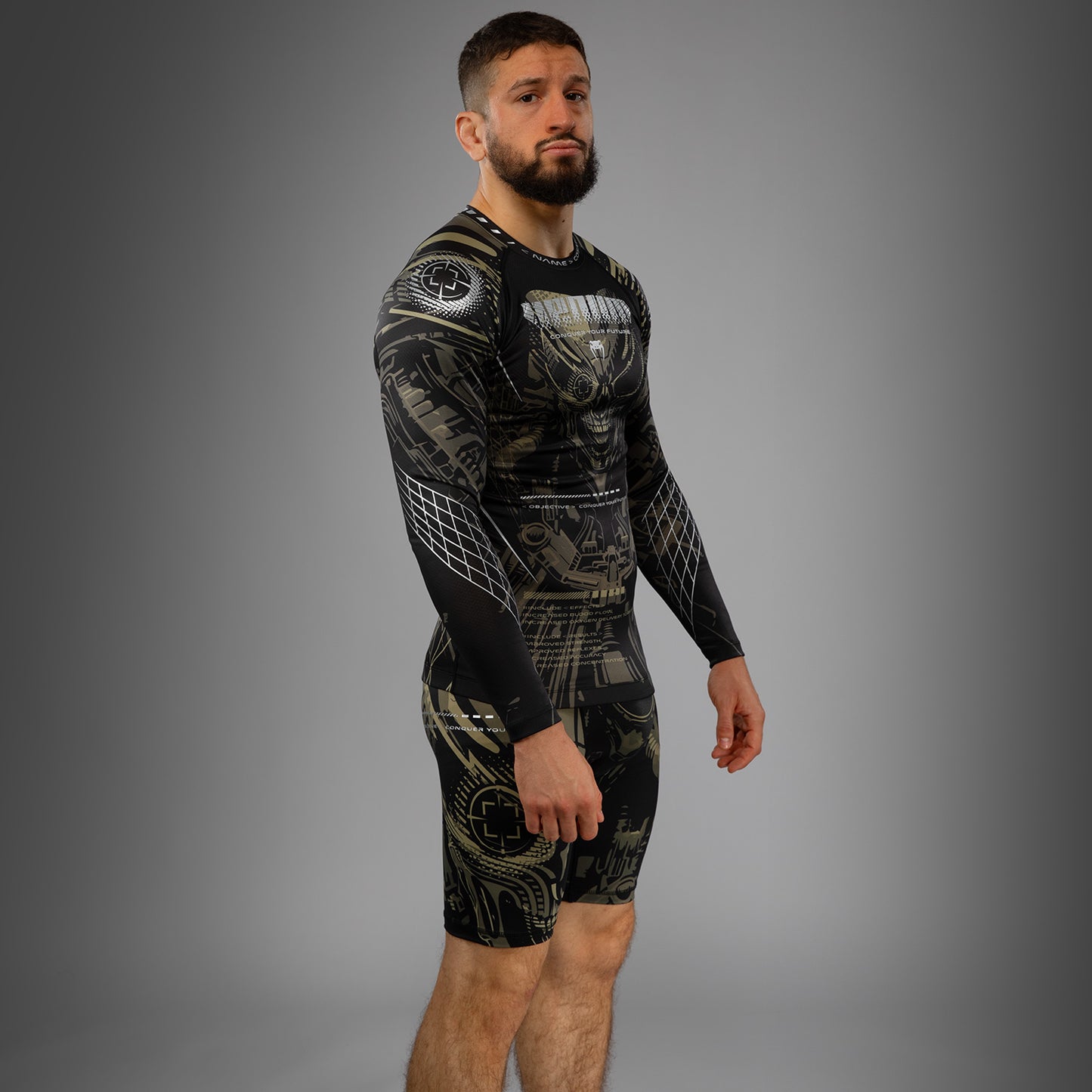 Venum Invader Langarm Rashguard - Schwarz/Sand