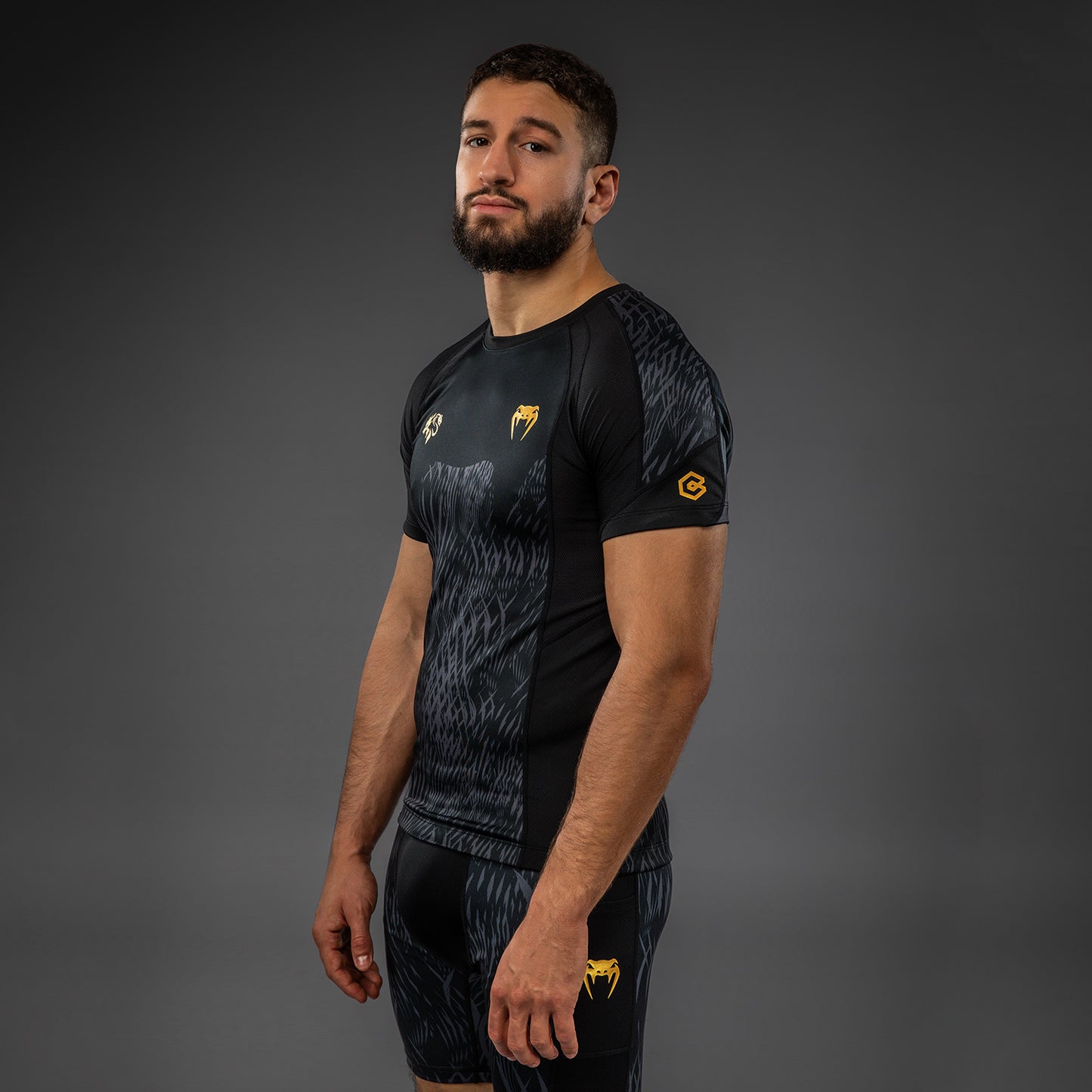 Venum x Chimaev Kurzarm Rashguard - Schwarz/Grau