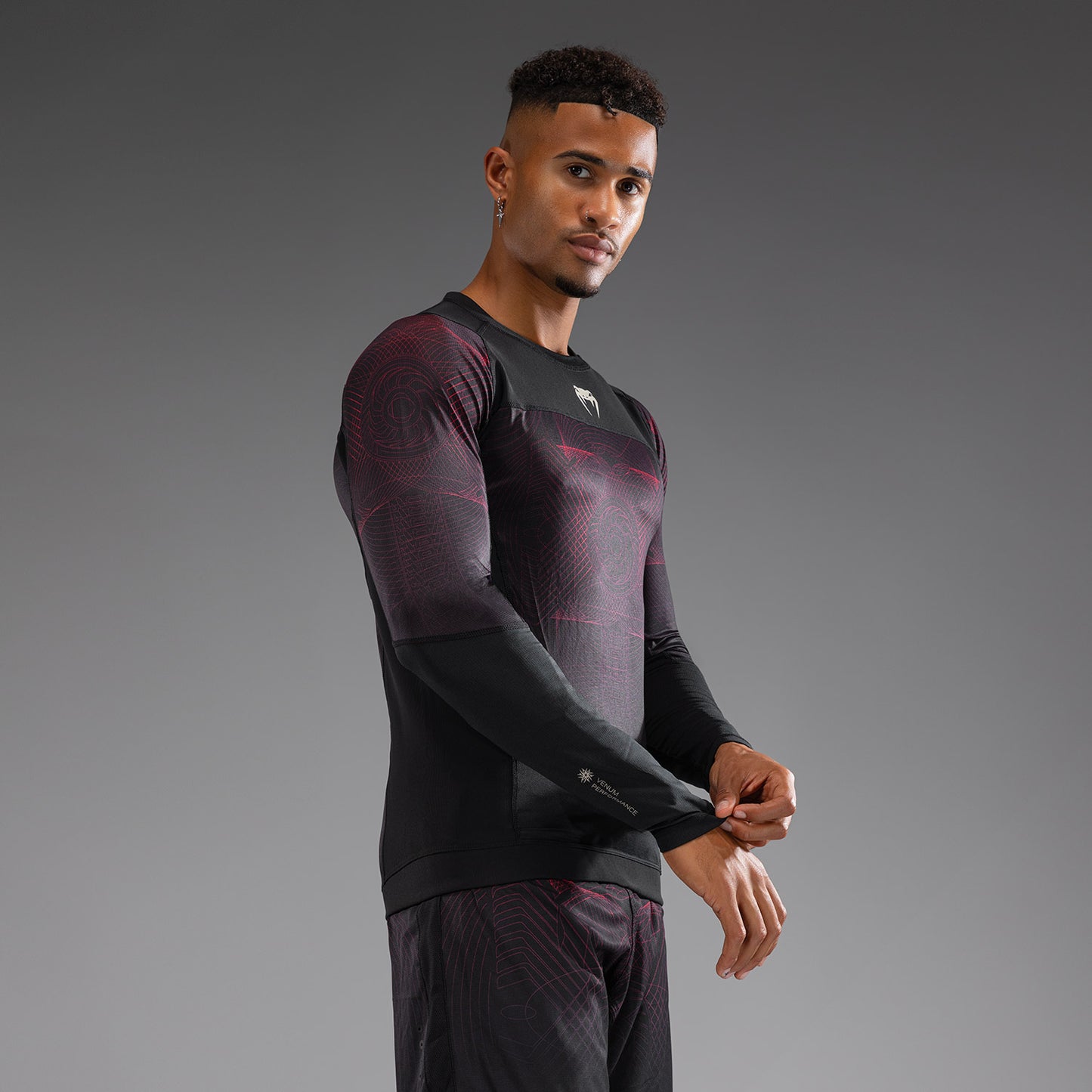 Venum G-Fit Air Herren Langarm Rashguard - Tiefschwarz/Feuerrot