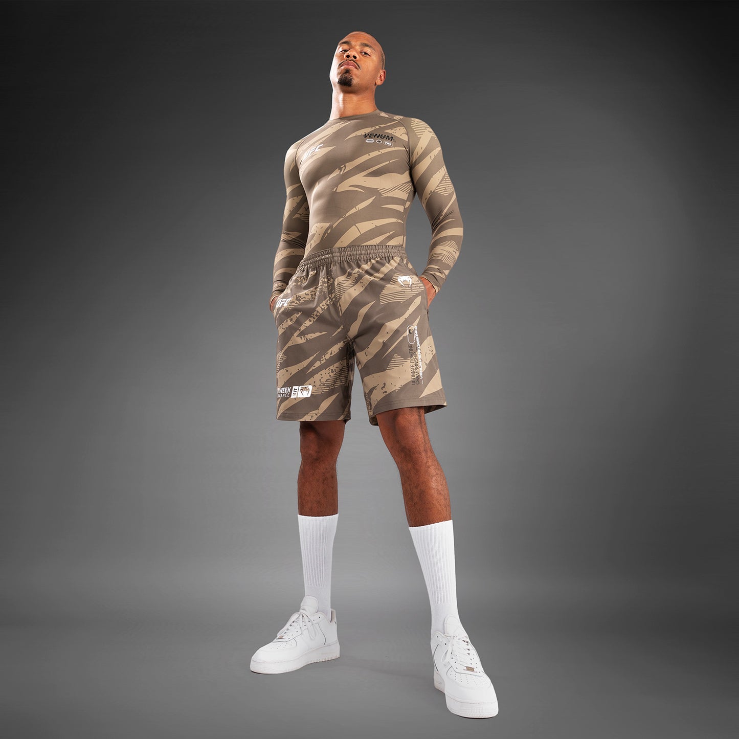 UFC Adrenaline by Venum Fight Week Performance Shorts Für Männer - Desert Camo