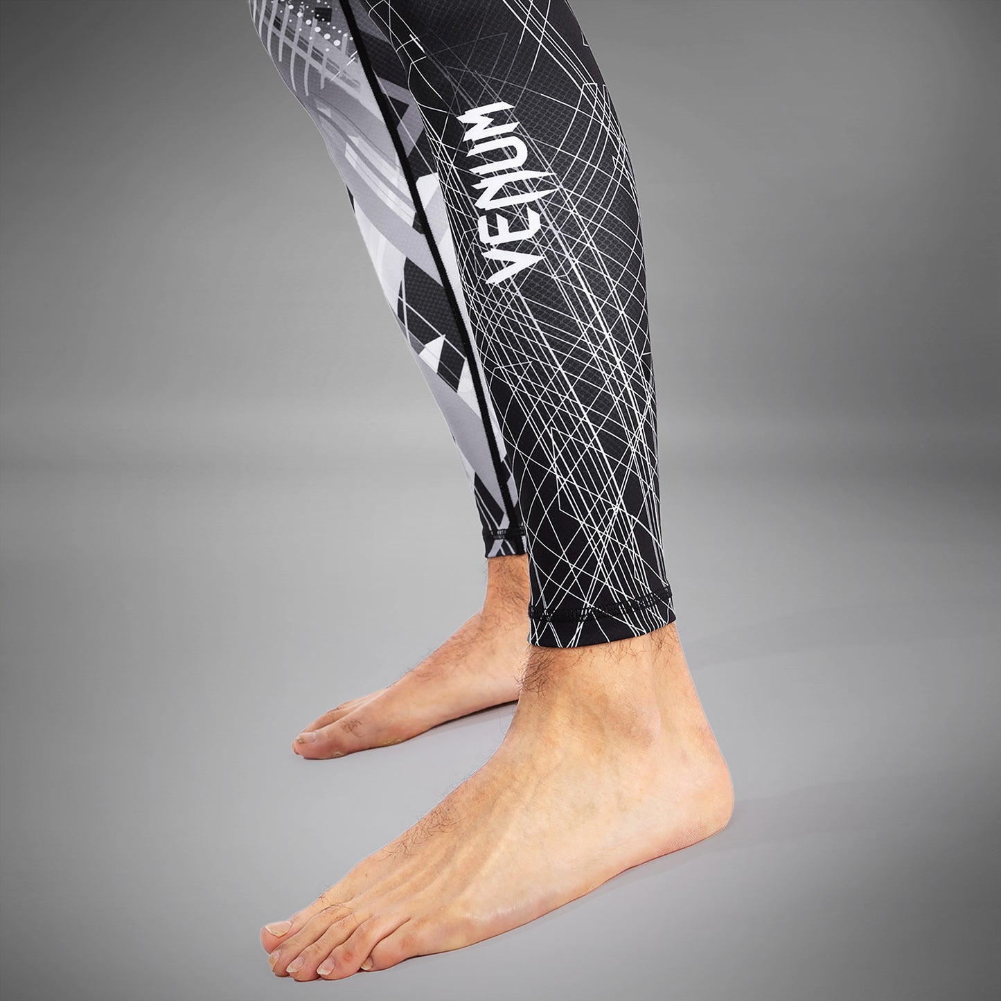 Venum Gorilla Jungle Kompressionshose - Schwarz/Weiß
