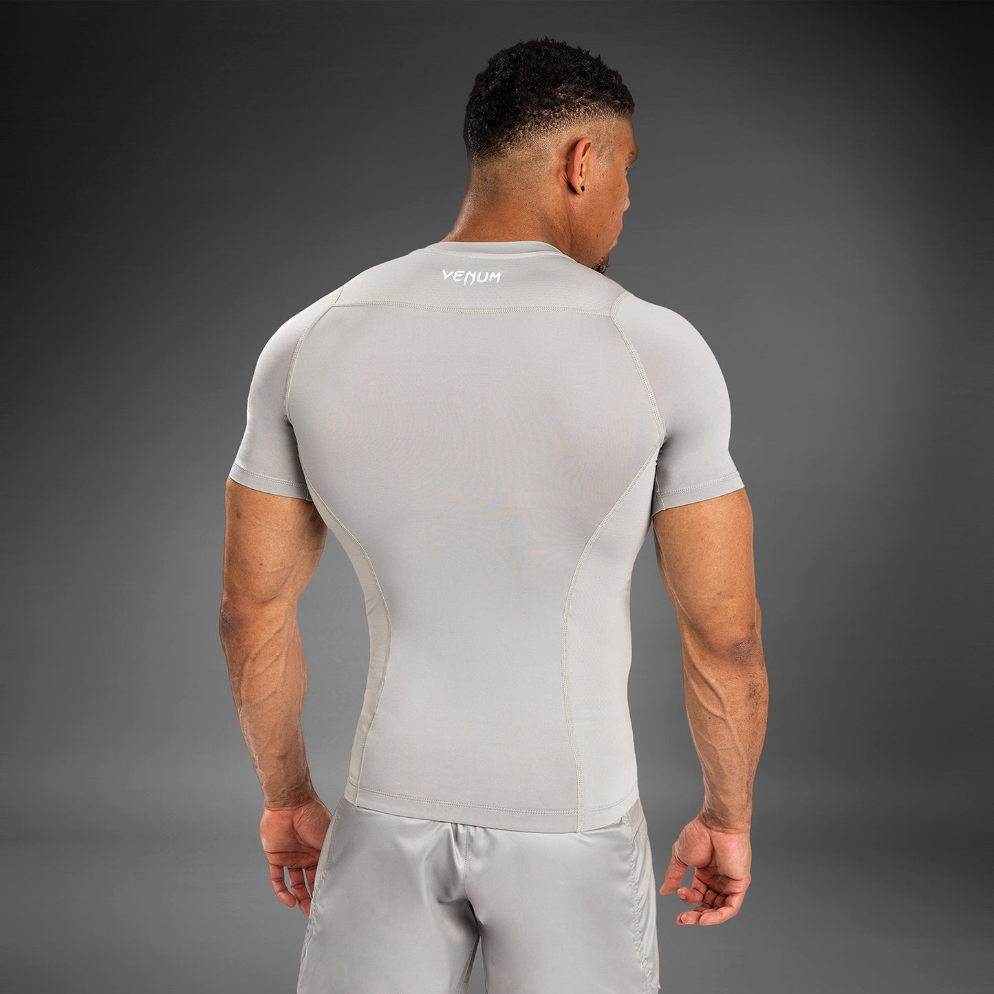 Venum Attack Herren Kurzarm Rashguard - Sand