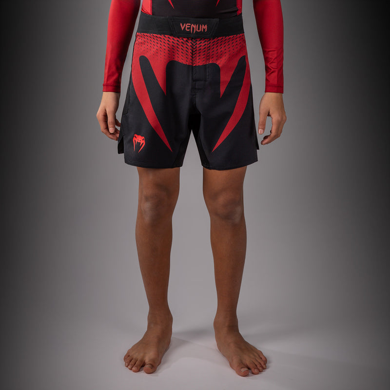 Venum Attack Fightshorts - Schwarz/Rot
