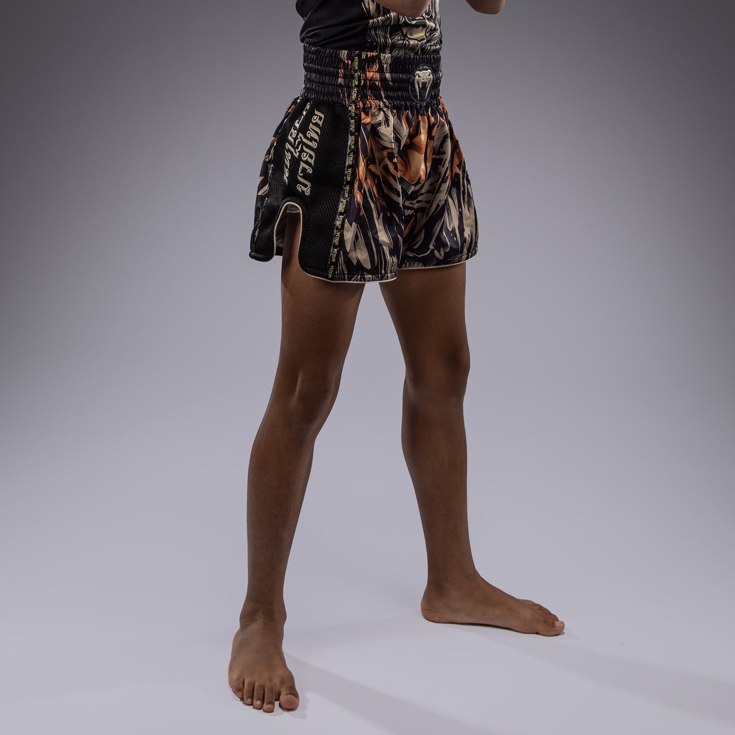 Venum Tiger Kinder Muay Thai Shorts - Schwarz/Neon Orange