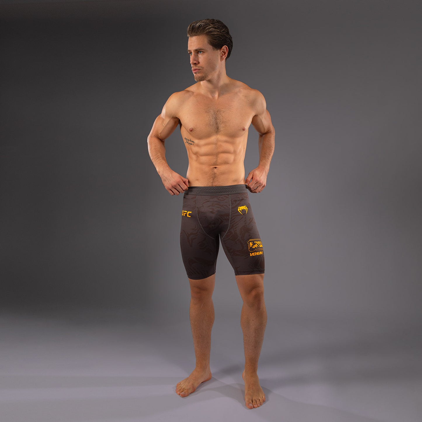 UFC Fusion by Venum Fight Week Herren Vale Tudo Short - Erdiges Braun