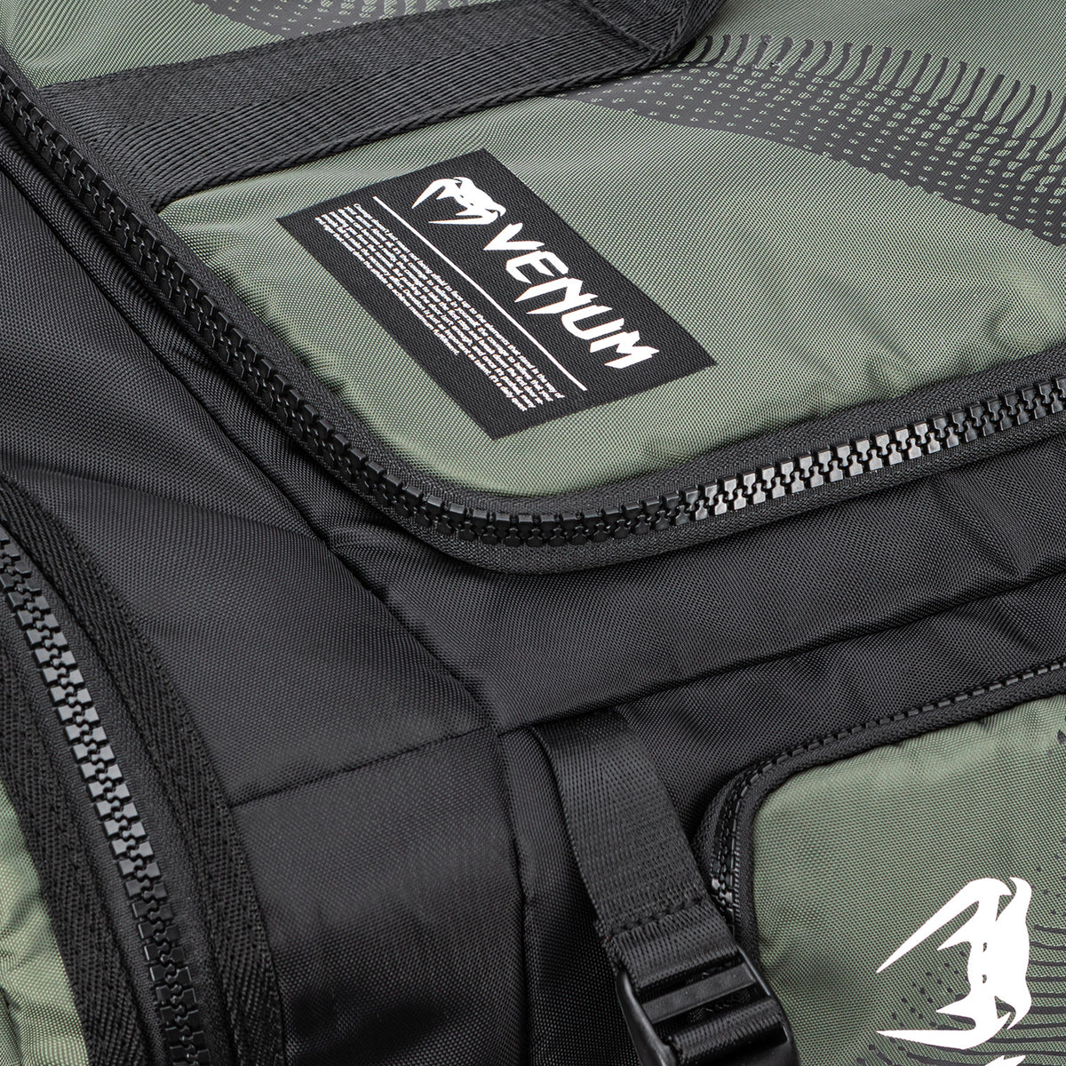 Venum Trainer Hybrid Sporttasche – Armeegrün