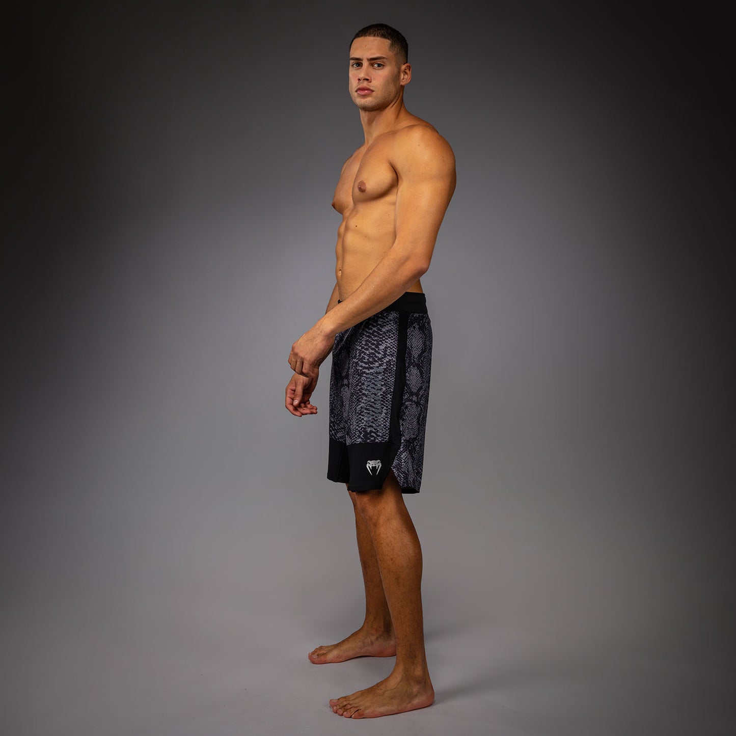 Venum G-Fit Scales Fightshorts – Schwarz/Anthrazitgrau