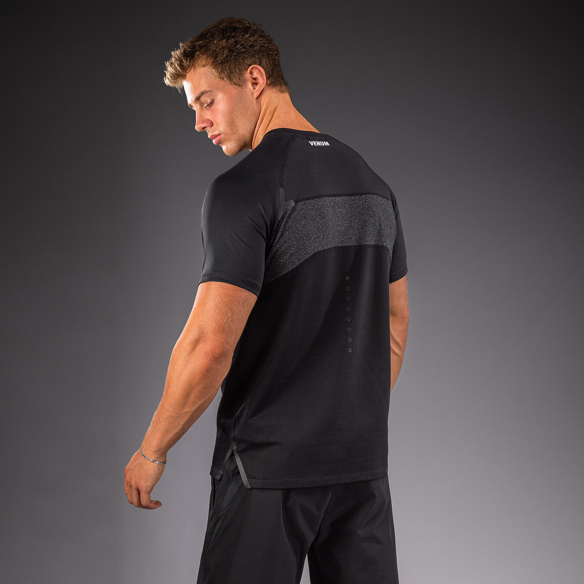 Venum G-Fit Scale Dry-Tech-T-Shirt - Schwarz