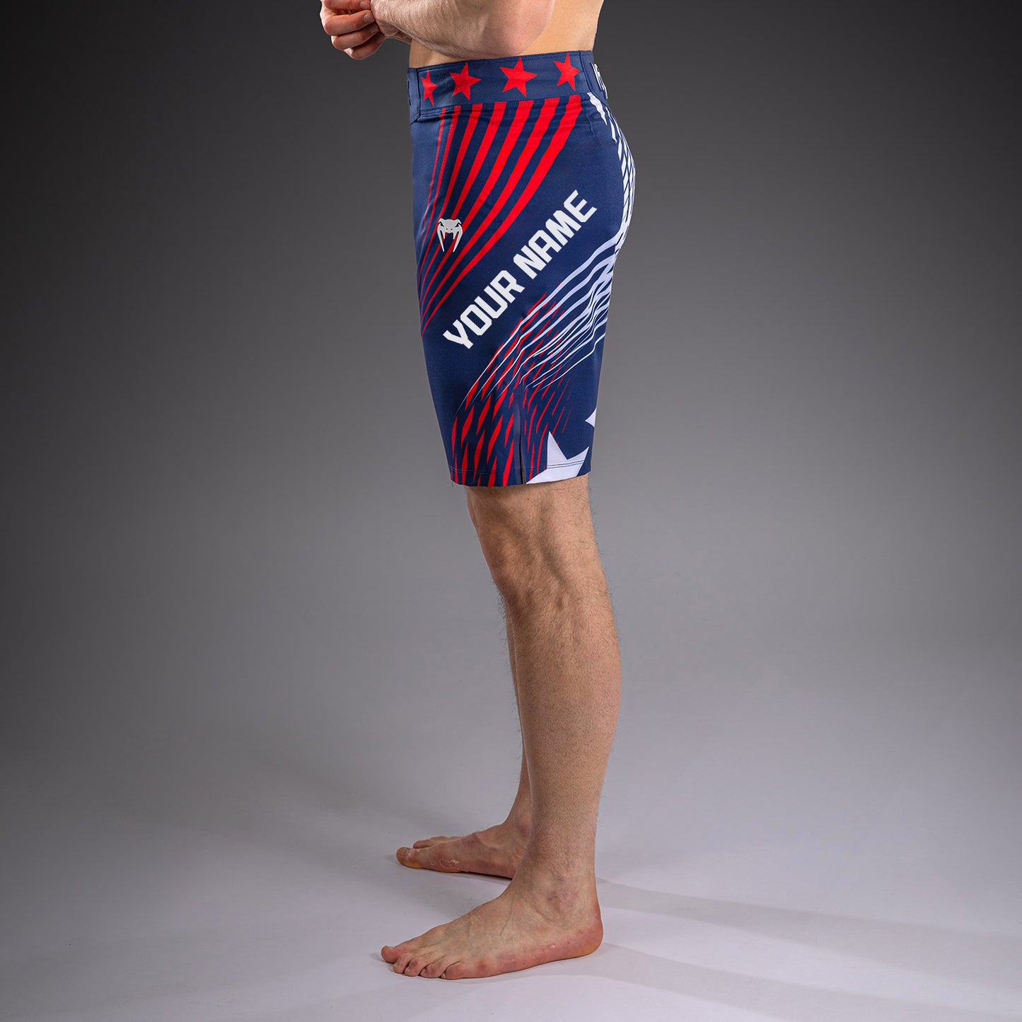 Official UFC Freedom 250 by Venum Authentic Fight Night Fight Shorts im Long Fit für Herren - Blau
