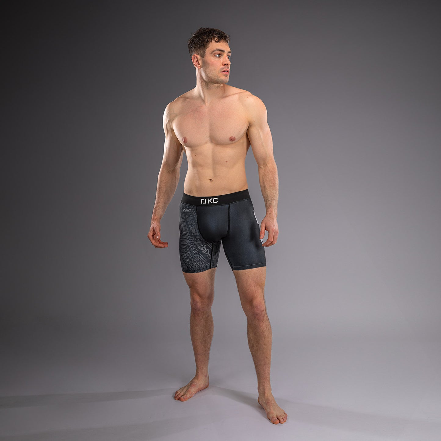 Karate Combat by Venum Kompressionsshort – Schwarz/Grau