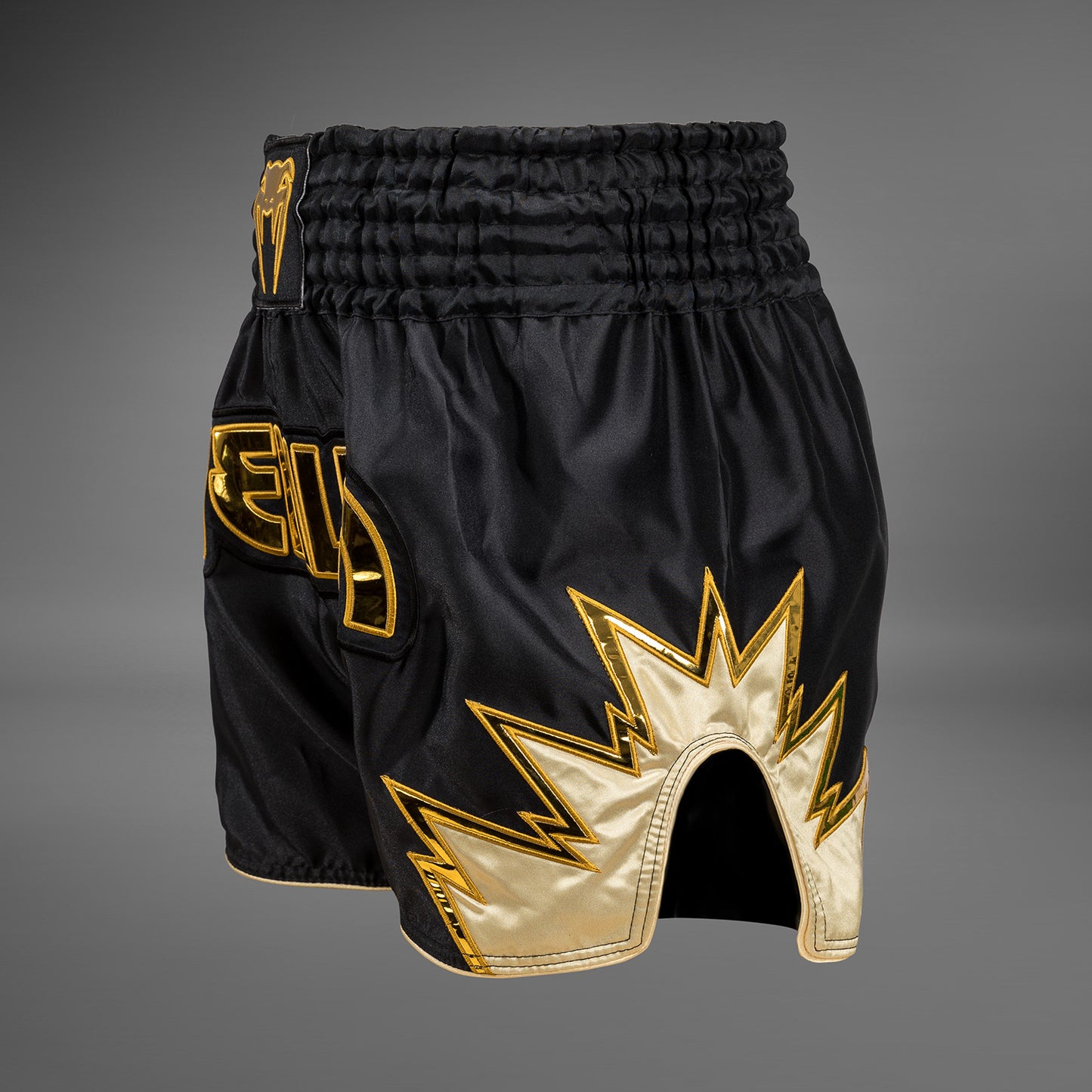 Venum Inferno Muay Thai Shorts - Schwarz/Gold