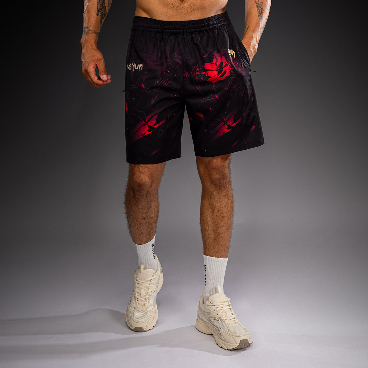 Jujutsu Kaisen x Venum Itadori Trainingsshorts – Schwarz/Rot